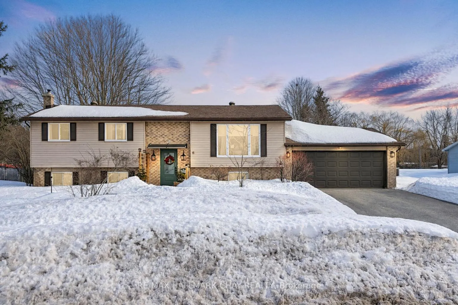 Photo 1 of 8 St Patricks Drive, Springwater, Phelpston — HOMEH