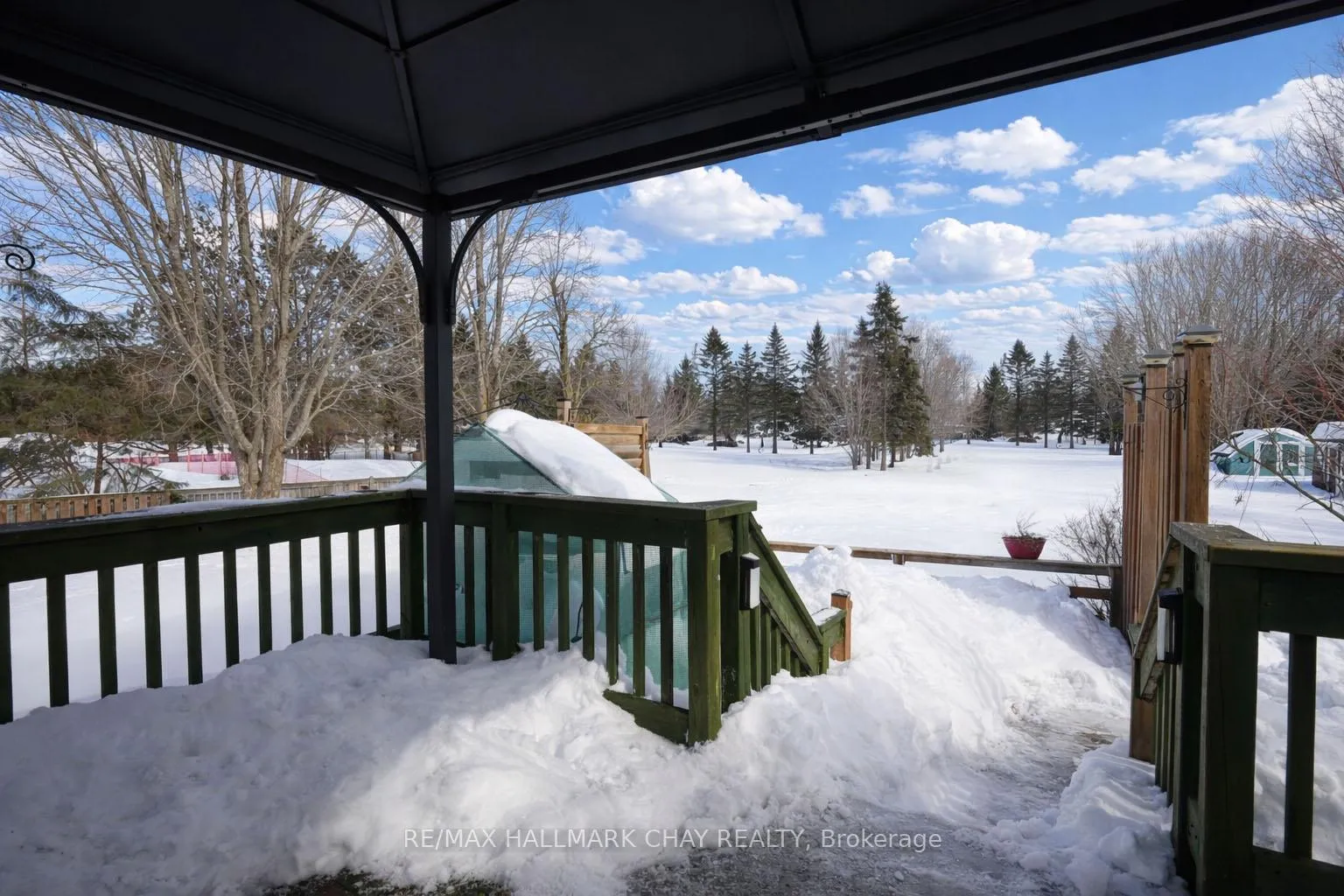 Photo 33 of 8 St Patricks Drive, Springwater, Phelpston — HOMEH