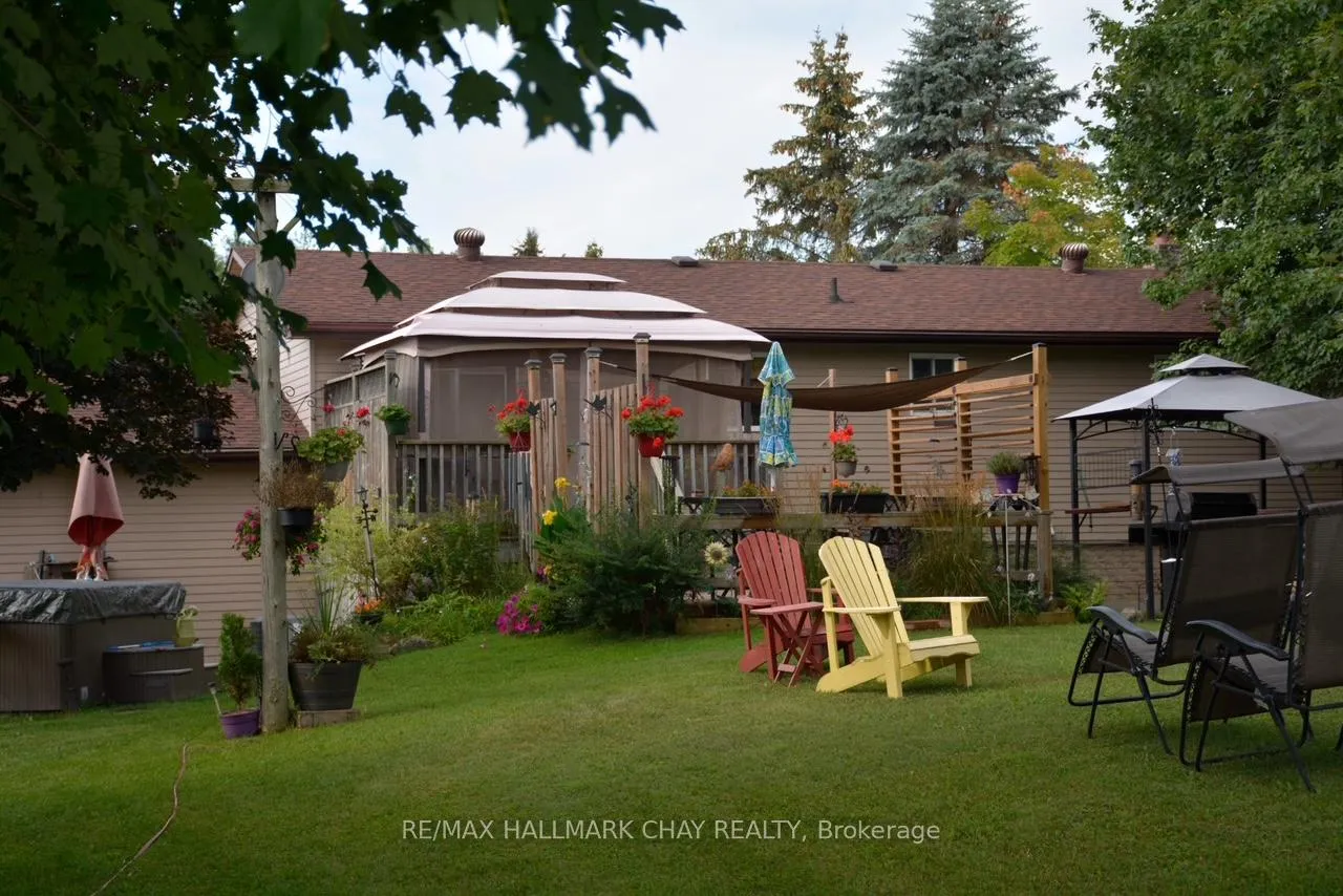 Photo 42 of 8 St Patricks Drive, Springwater, Phelpston — HOMEH