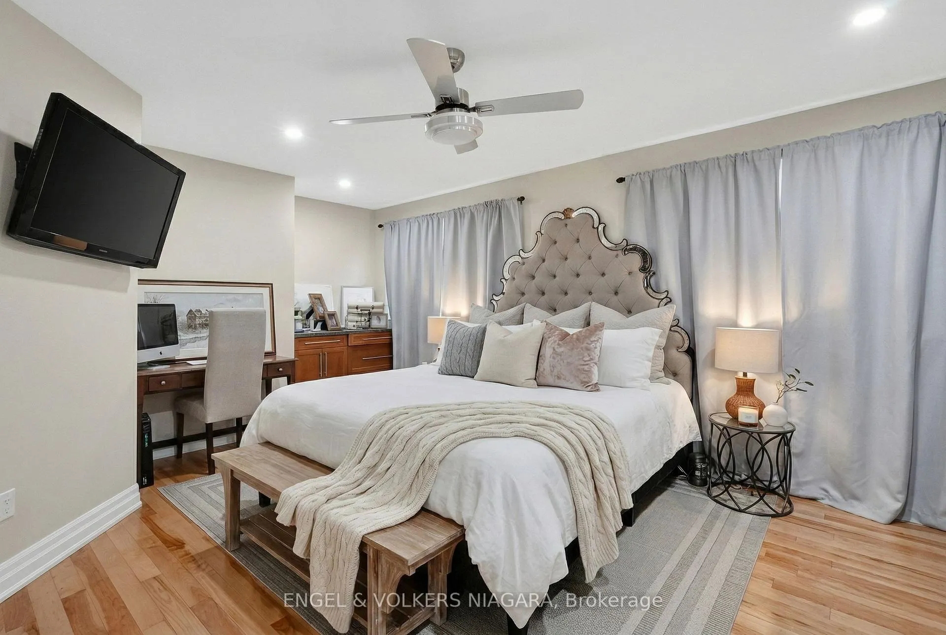 Photo 13 of 70 Stewart Street, Grimsby, Grimsby Beach — HOMEH
