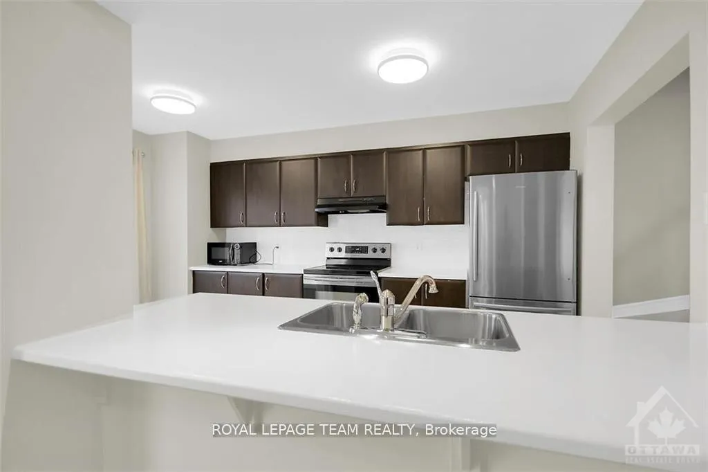 Photo 12 of 914 Messor Crescent, Ottawa, Stittsville (North) — HOMEH
