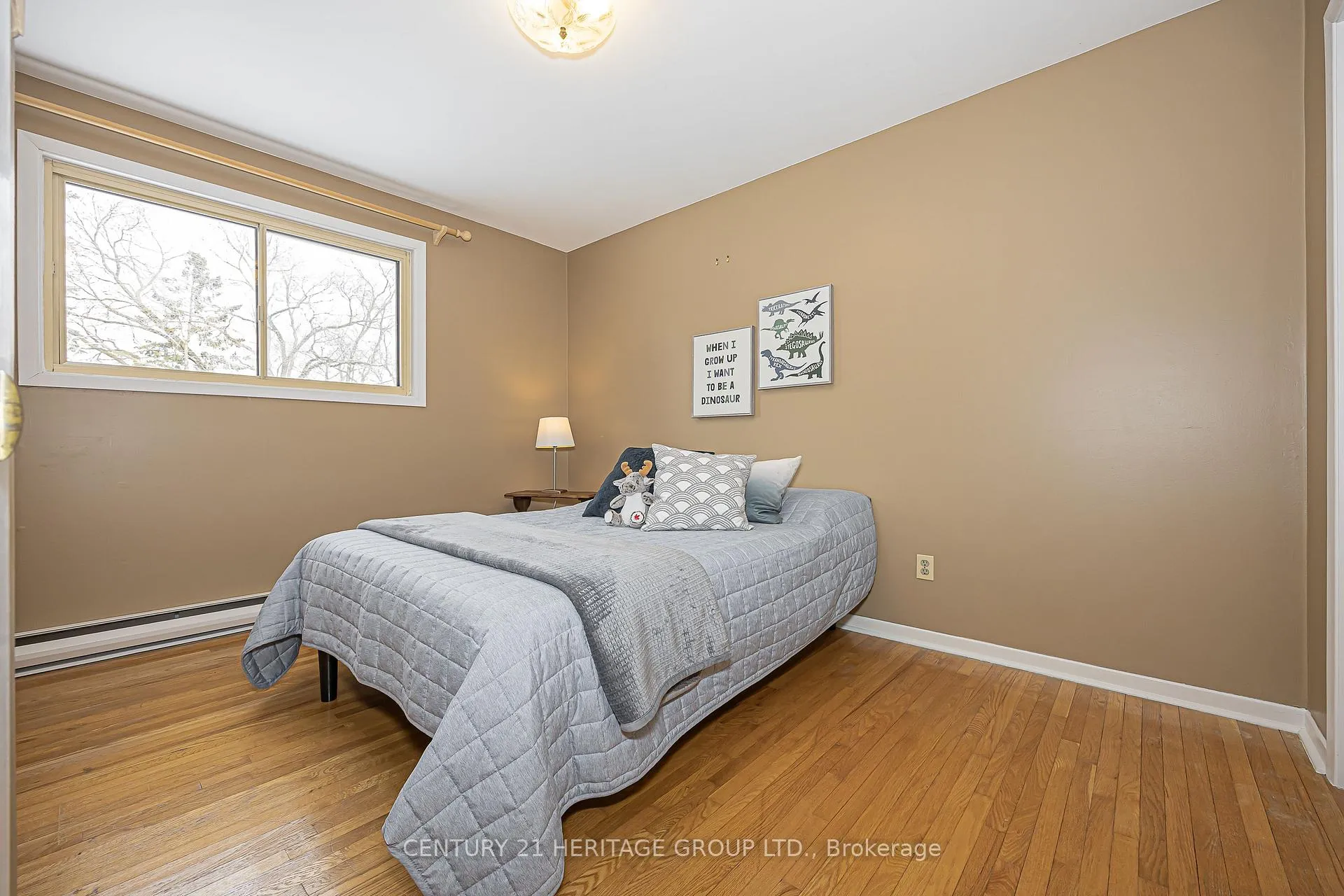 Photo 26 of 62 Fairway Drive, Aurora, Aurora Highlands — HOMEH
