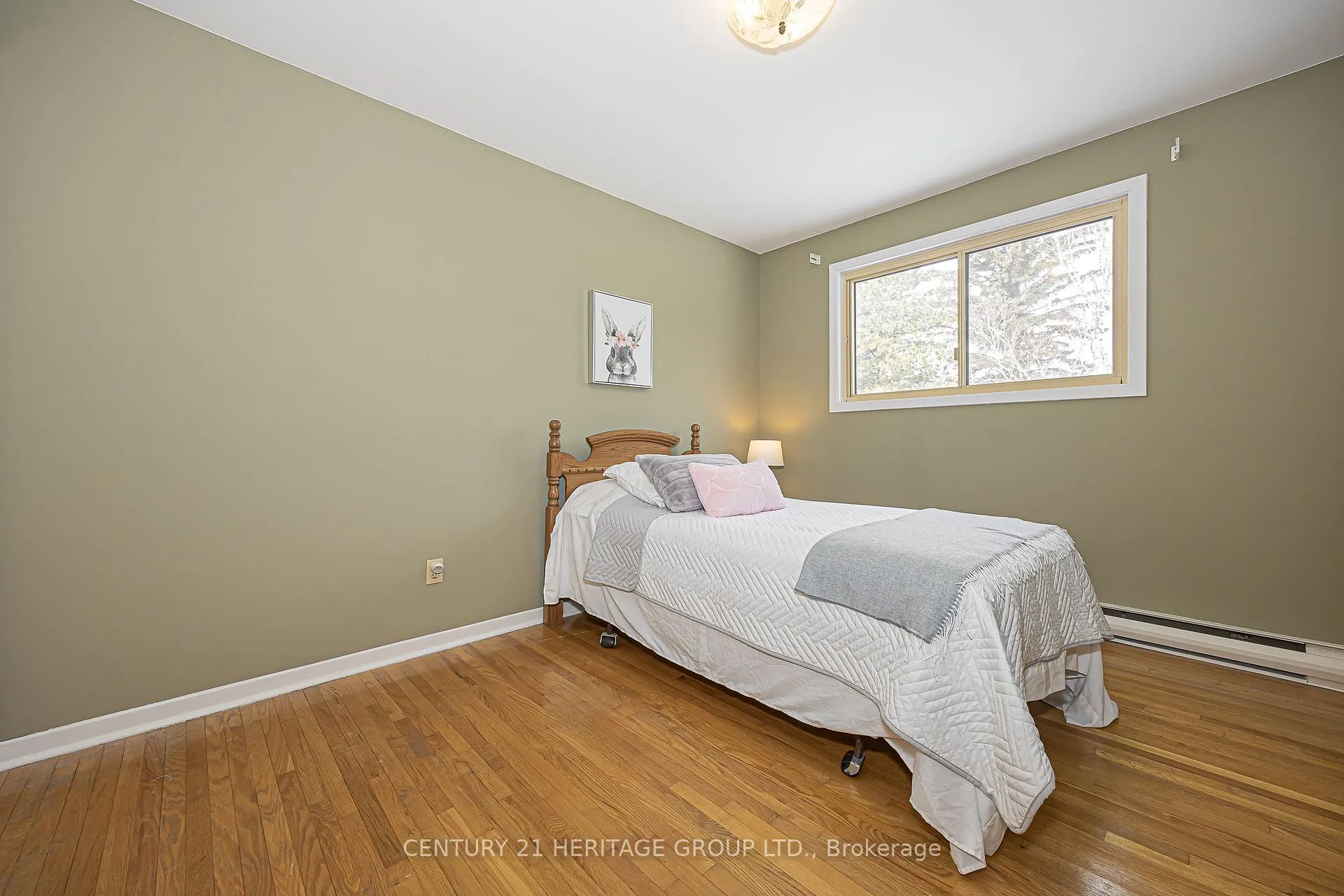 Photo 29 of 62 Fairway Drive, Aurora, Aurora Highlands — HOMEH
