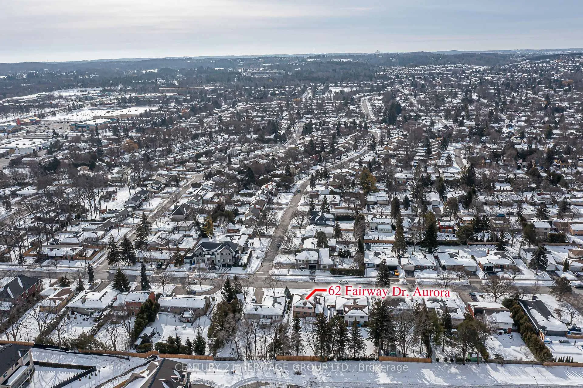 Photo 42 of 62 Fairway Drive, Aurora, Aurora Highlands — HOMEH