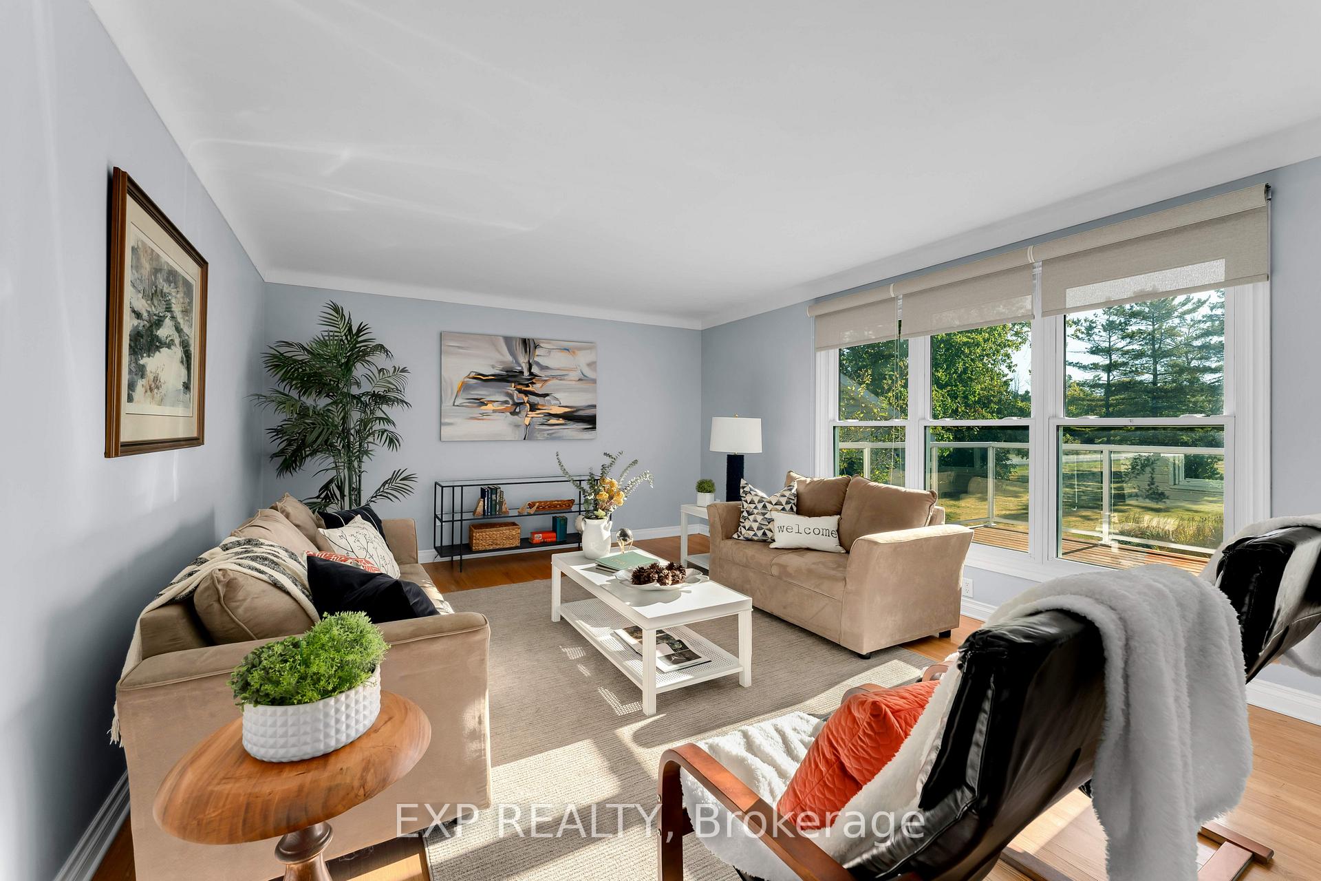 Photo 18 of 450 Coronation Boulevard, Loyalist, Amherstview — HOMEH