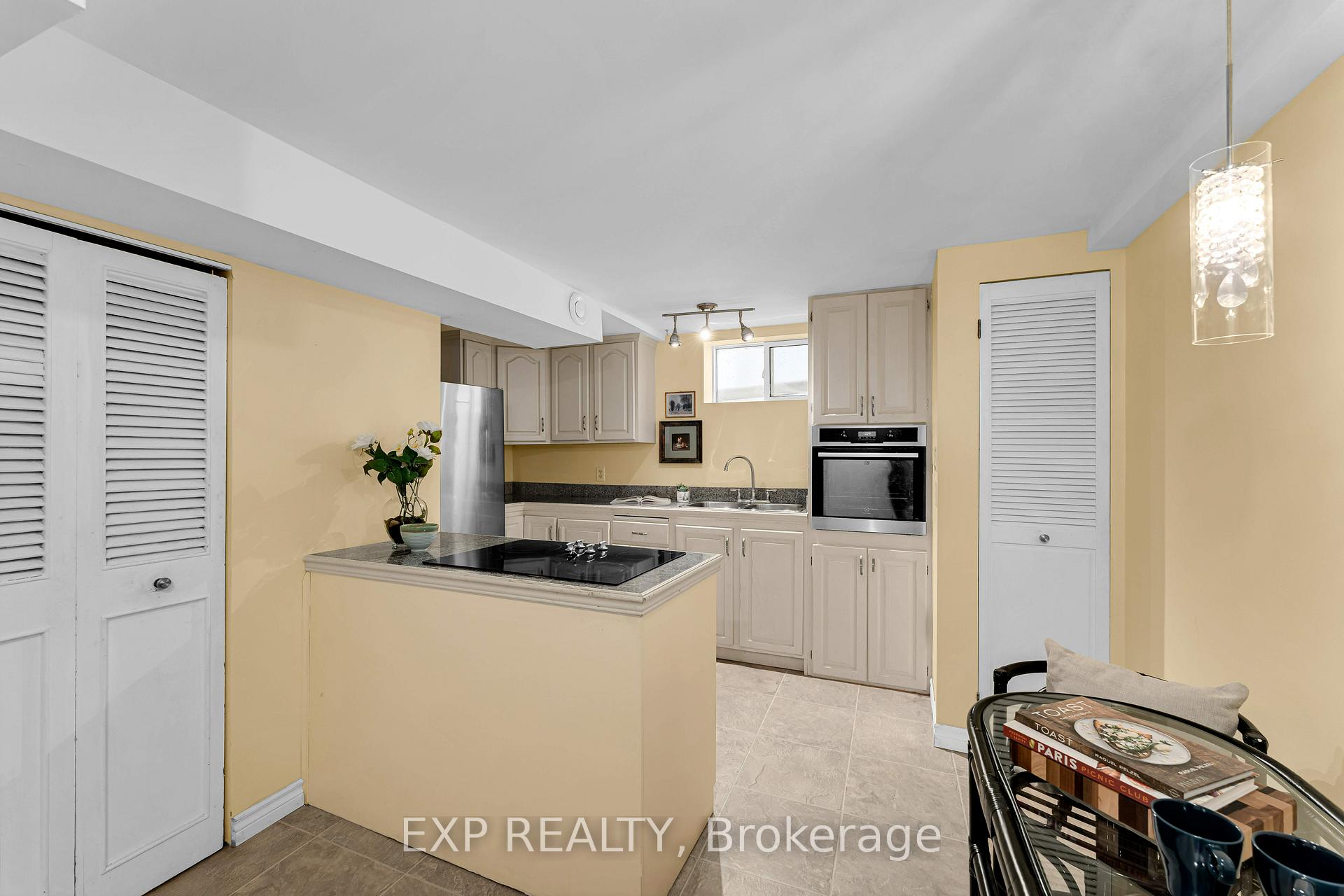 Photo 31 of 450 Coronation Boulevard, Loyalist, Amherstview — HOMEH
