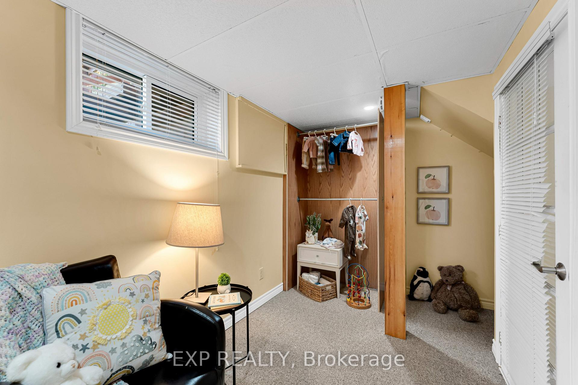 Photo 35 of 450 Coronation Boulevard, Loyalist, Amherstview — HOMEH