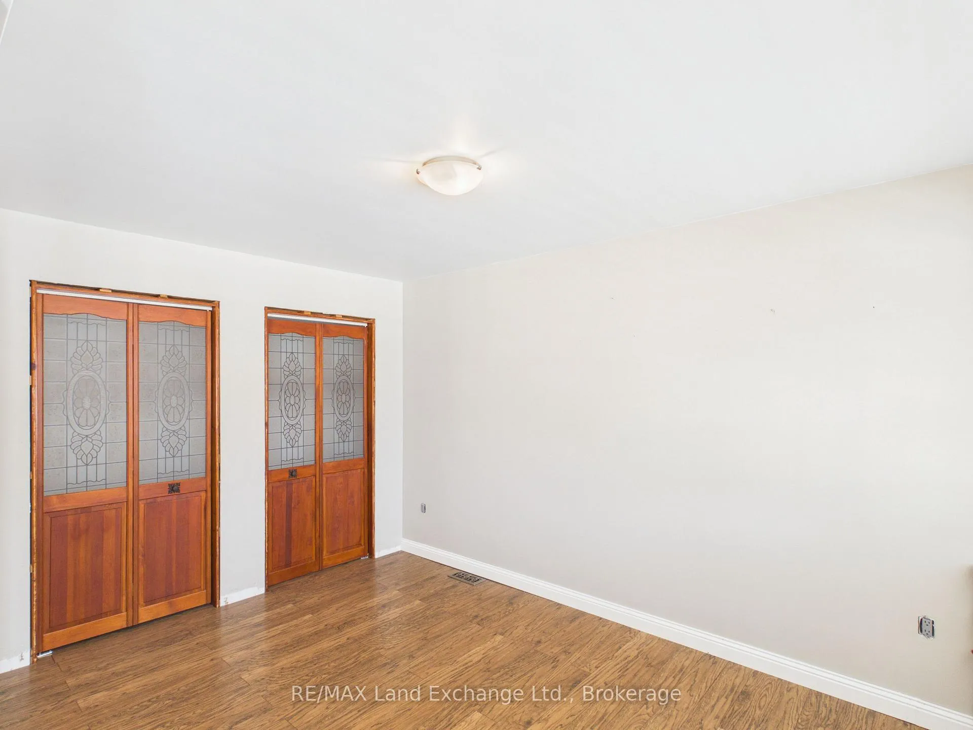 Photo 4 of 929 Huron Terrace, Kincardine — HOMEH