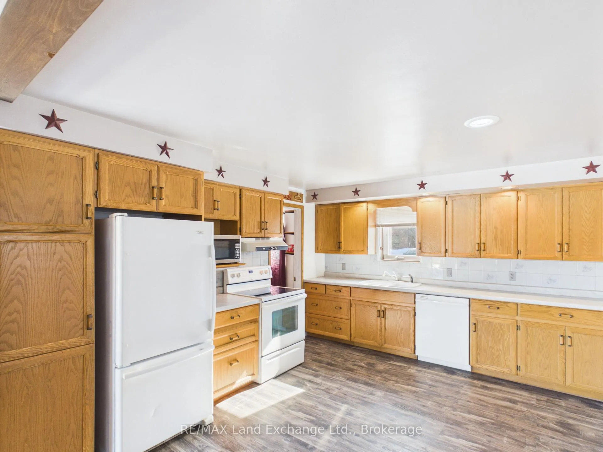 Photo 6 of 929 Huron Terrace, Kincardine — HOMEH