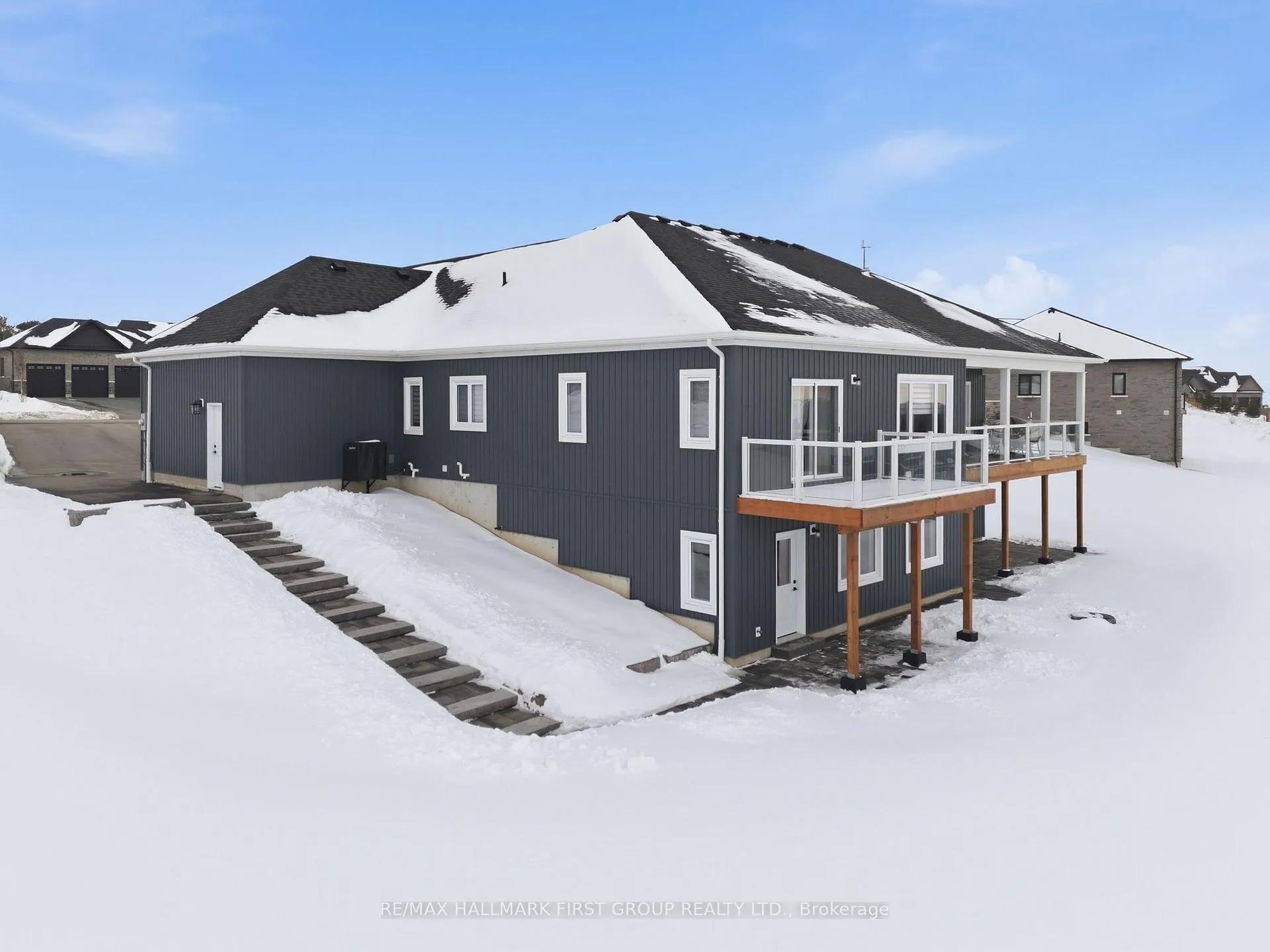 Photo 3 of 60 McCarty Drive, Cobourg — HOMEH