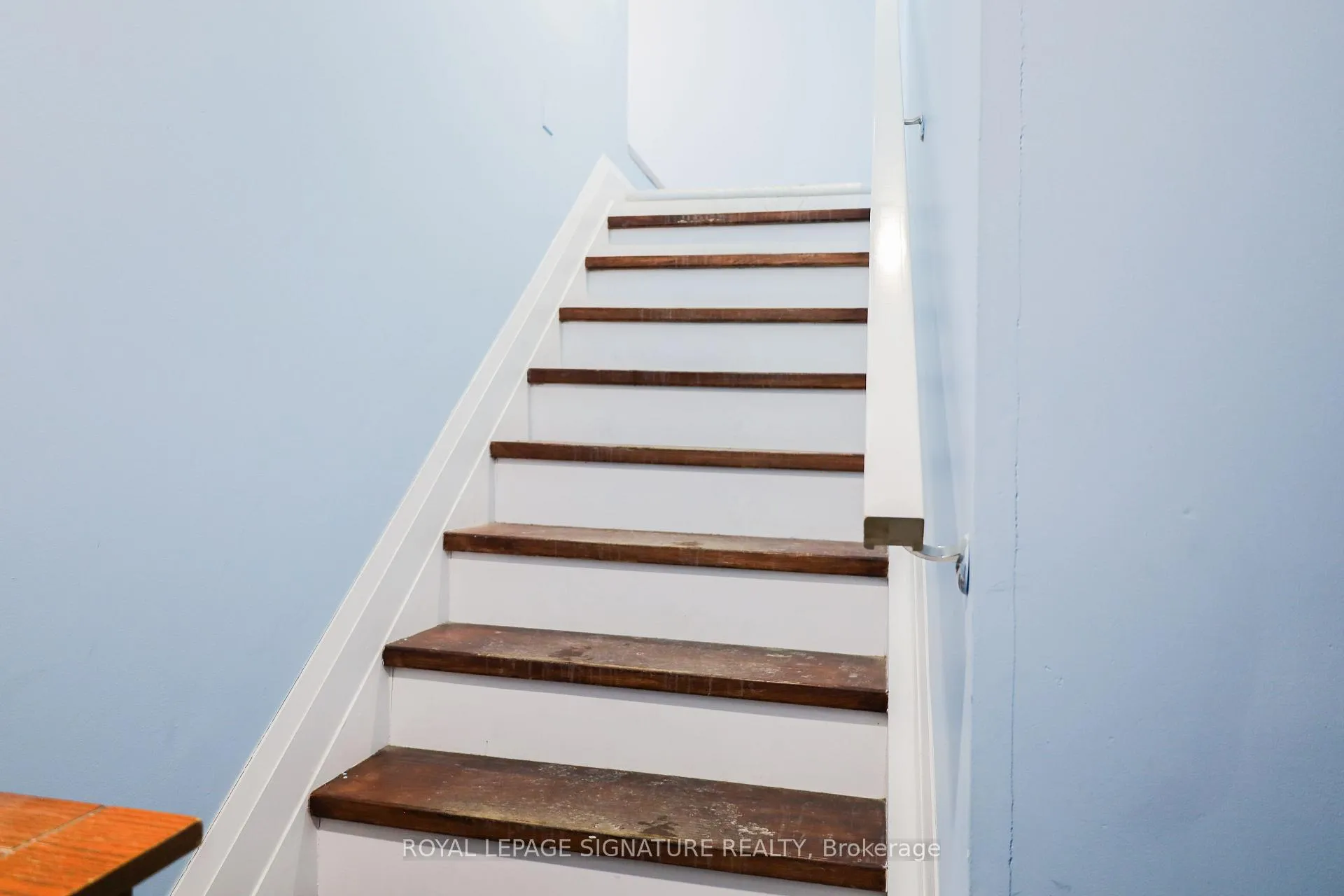 Photo 3 of Unit Basement Apt1, 273 Centre Street, Brampton, Brampton North — HOMEH