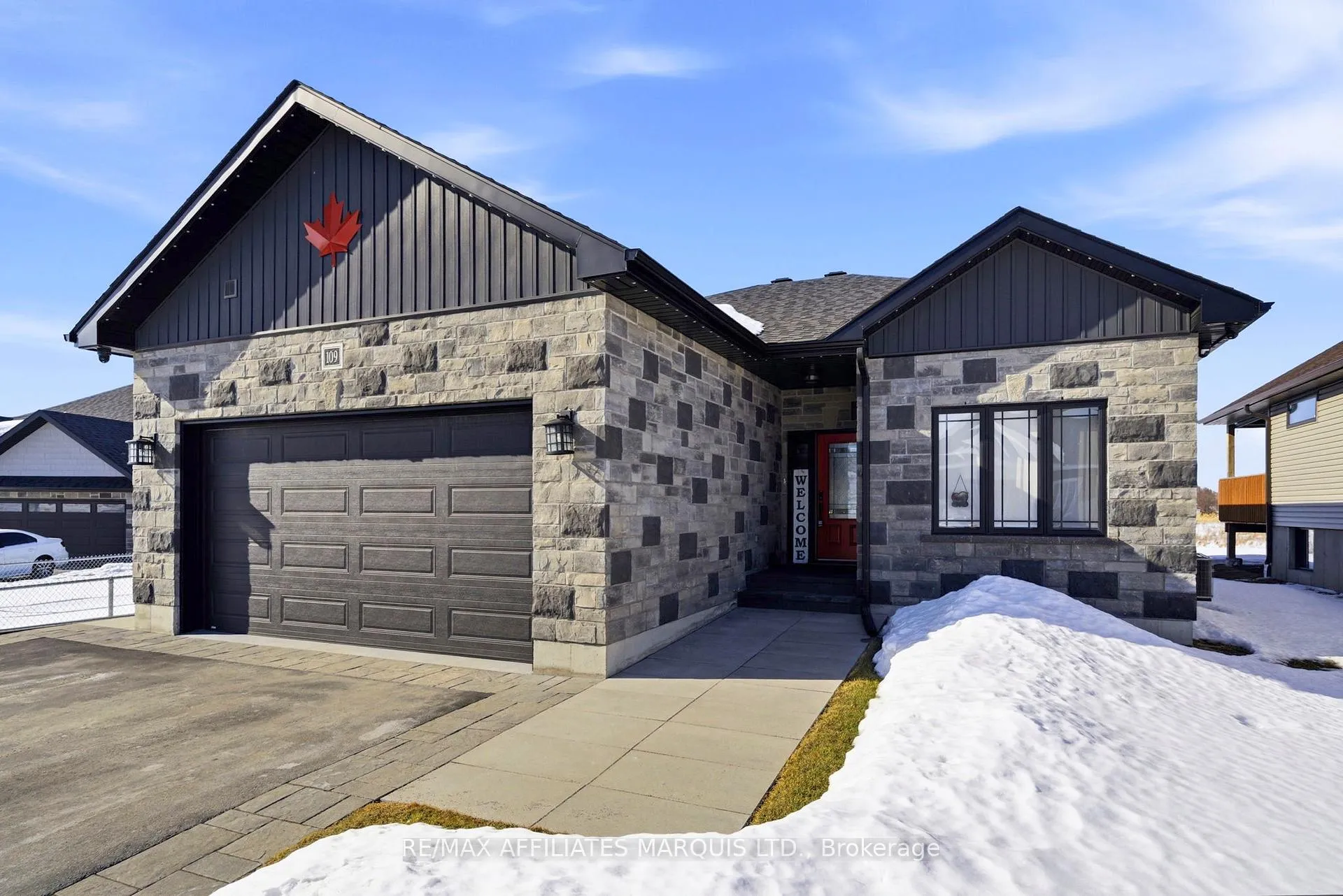 Photo 1 of 109 Bellwood Drive, Cornwall — HOMEH
