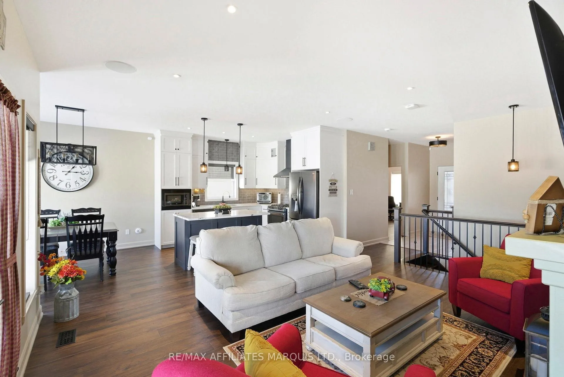 Photo 7 of 109 Bellwood Drive, Cornwall — HOMEH