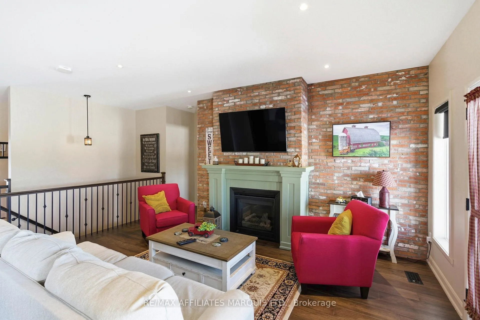 Photo 8 of 109 Bellwood Drive, Cornwall — HOMEH