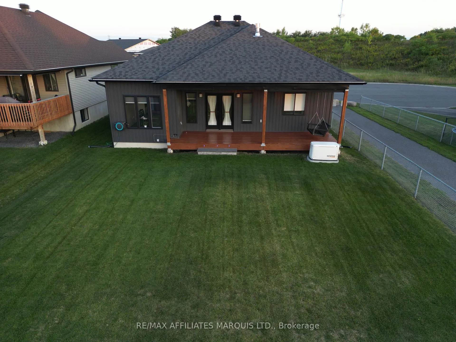 Photo 40 of 109 Bellwood Drive, Cornwall — HOMEH