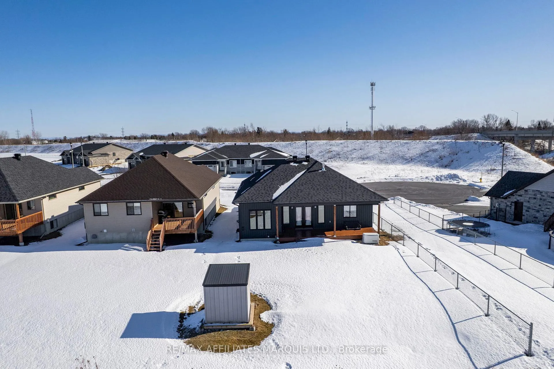 Photo 41 of 109 Bellwood Drive, Cornwall — HOMEH