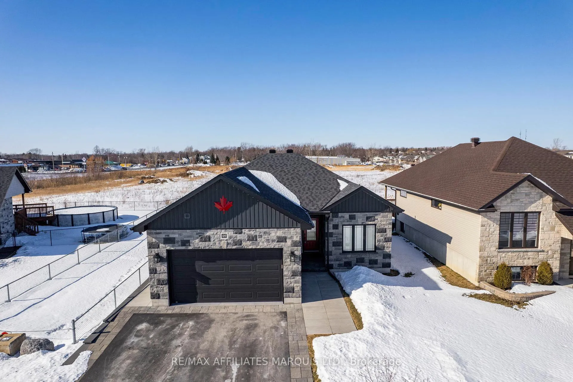 Photo 42 of 109 Bellwood Drive, Cornwall — HOMEH