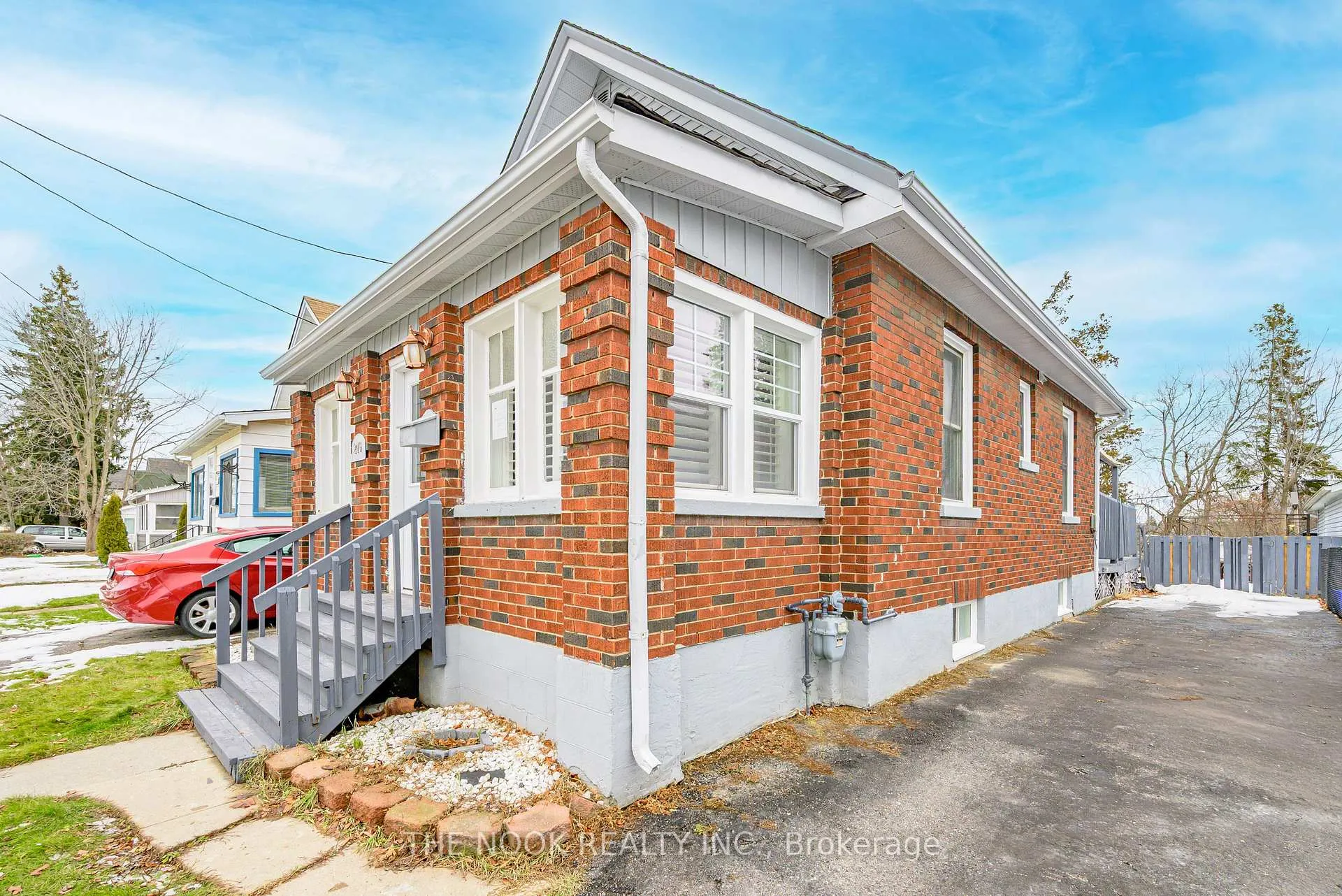 Photo 3 of 219 Verdun Road, Oshawa, Central — HOMEH