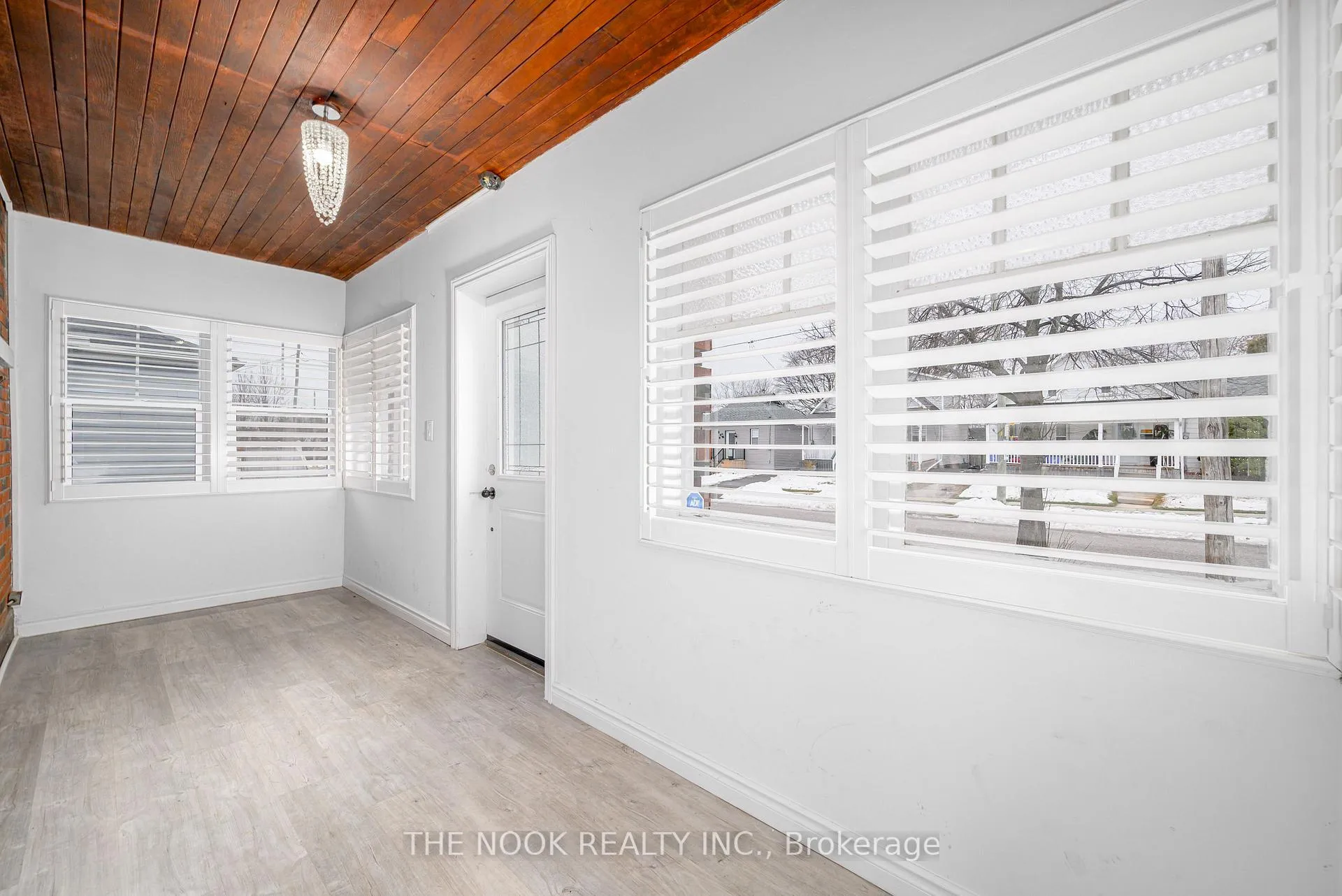 Photo 6 of 219 Verdun Road, Oshawa, Central — HOMEH