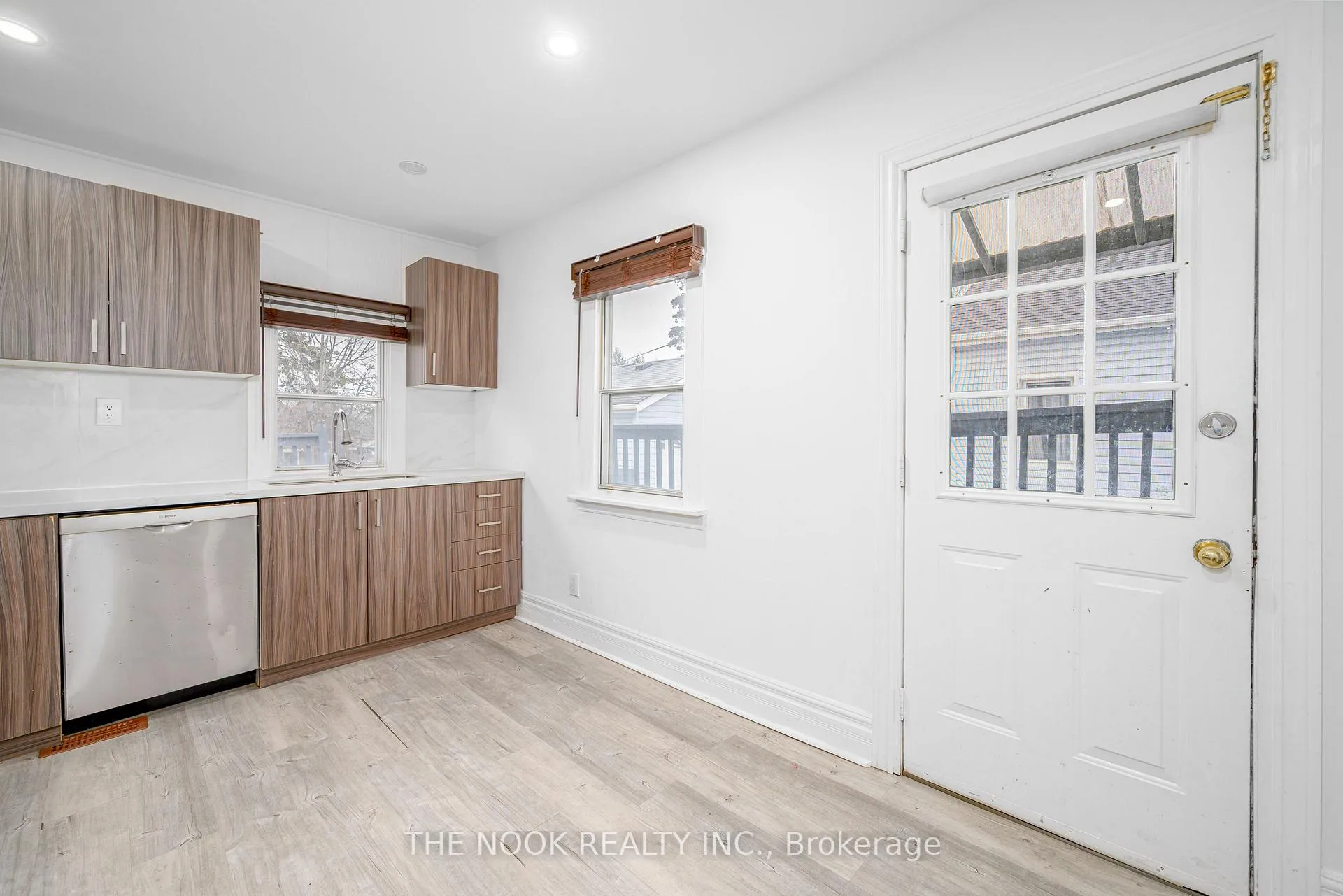 Photo 38 of 219 Verdun Road, Oshawa, Central — HOMEH