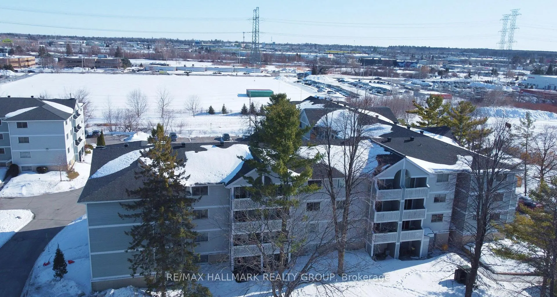 Photo 2 of Unit 310, 214 Viewmount Drive, Ottawa, Borden Farm/Stewart Farm/Carleton Heights/Parkwood Hills — HOMEH