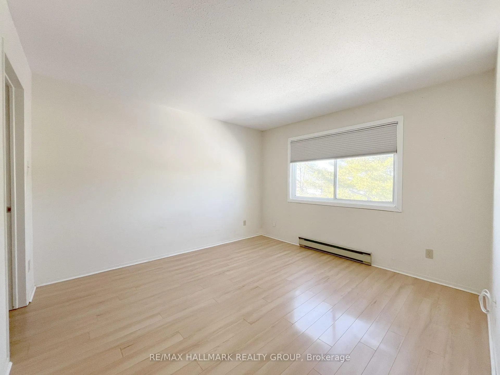 Photo 10 of Unit 310, 214 Viewmount Drive, Ottawa, Borden Farm/Stewart Farm/Carleton Heights/Parkwood Hills — HOMEH