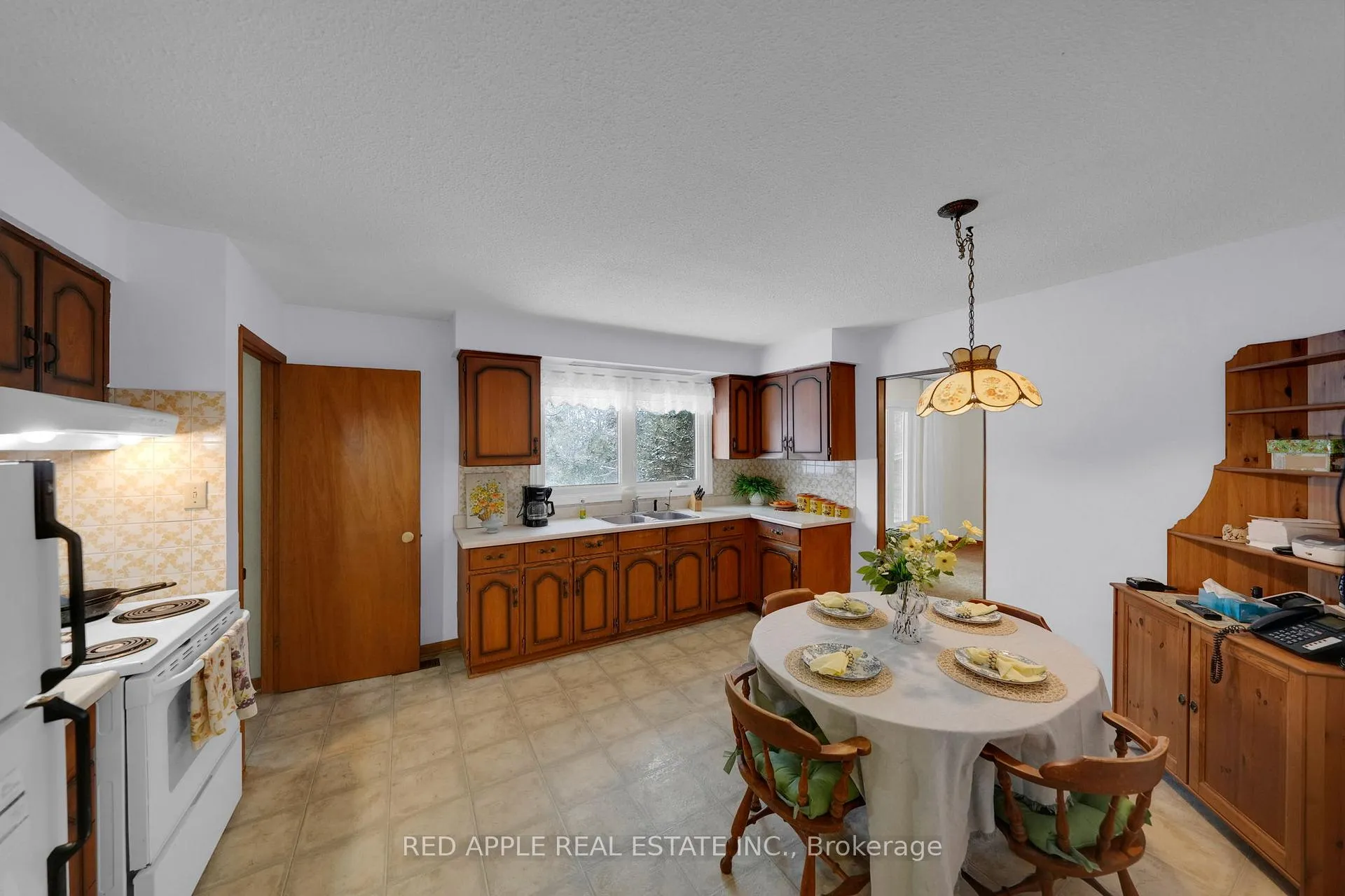 Photo 8 of 4905 Lloydtown-Aurora Road, King, Pottageville — HOMEH