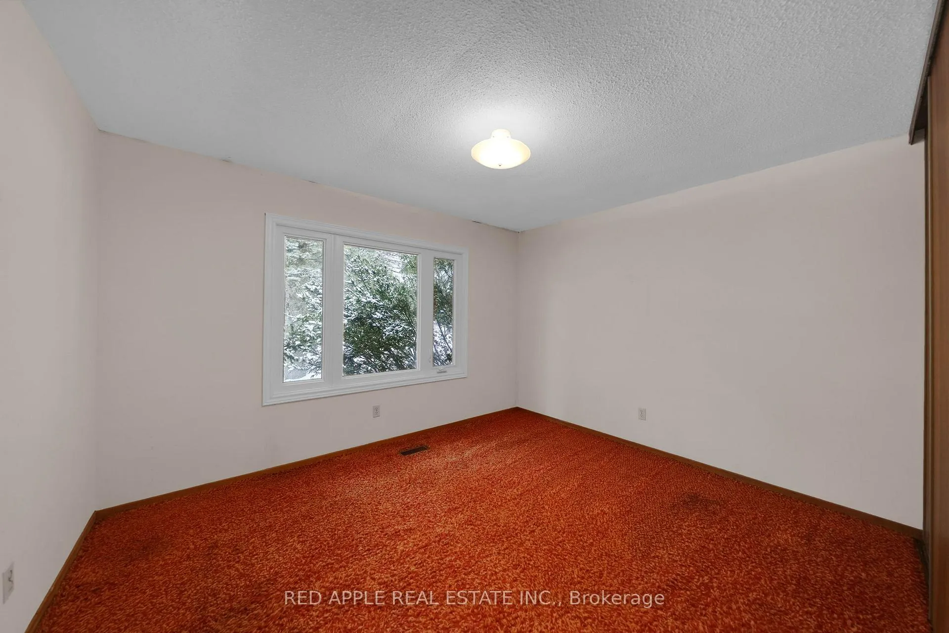 Photo 11 of 4905 Lloydtown-Aurora Road, King, Pottageville — HOMEH