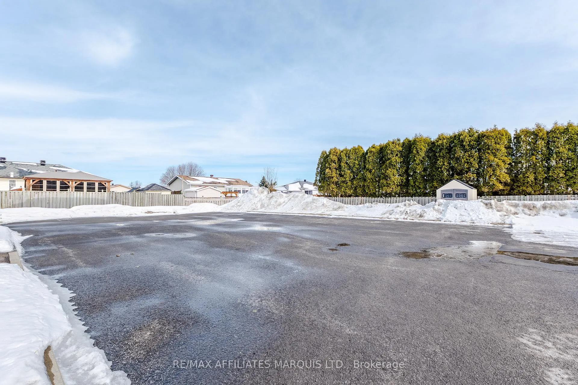 Photo 11 of 1101 Gretchen Court, Cornwall — HOMEH