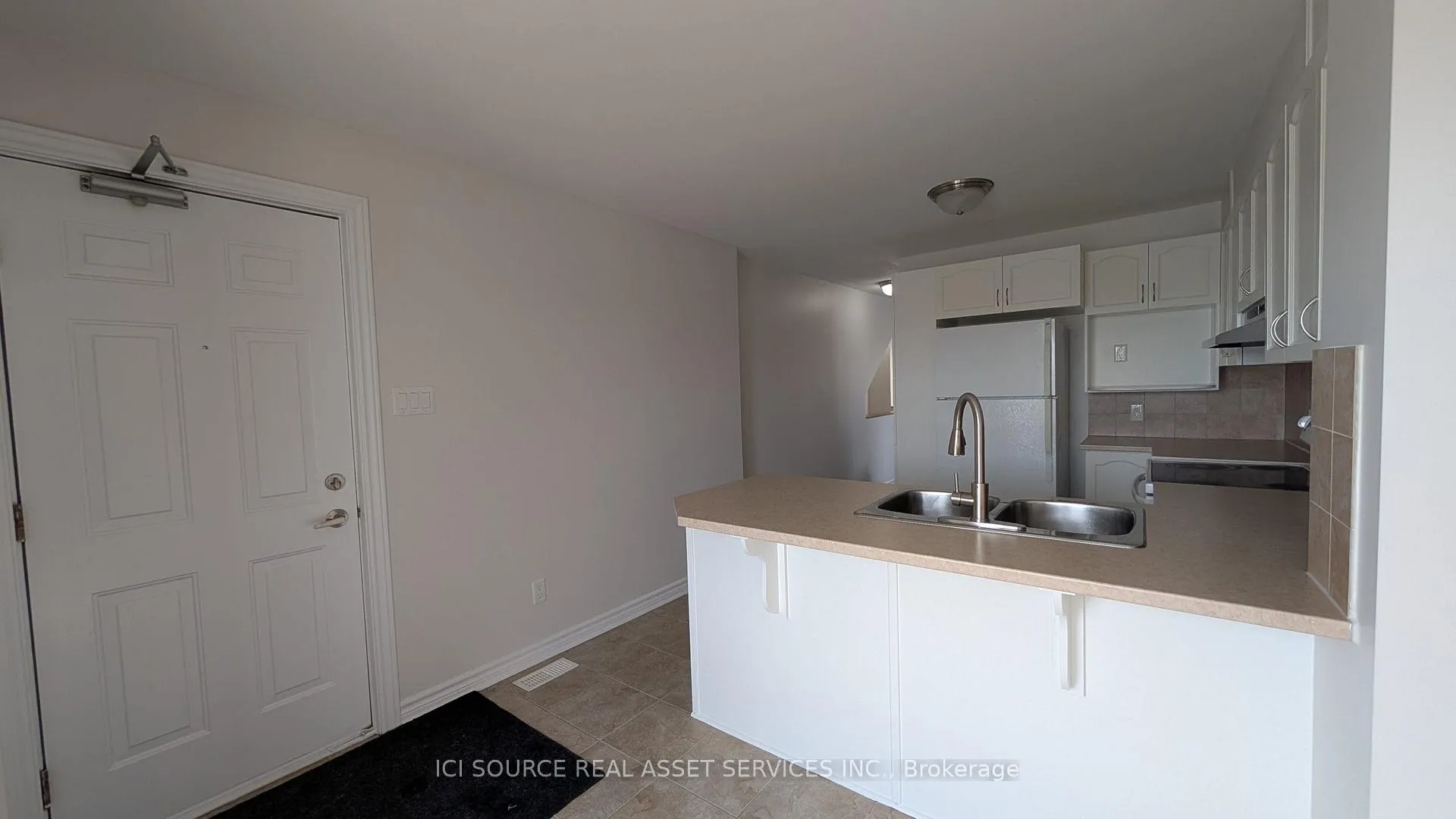 Photo 4 of 507A Chapman Mills Drive, Ottawa, Barrhaven - Strandherd — HOMEH
