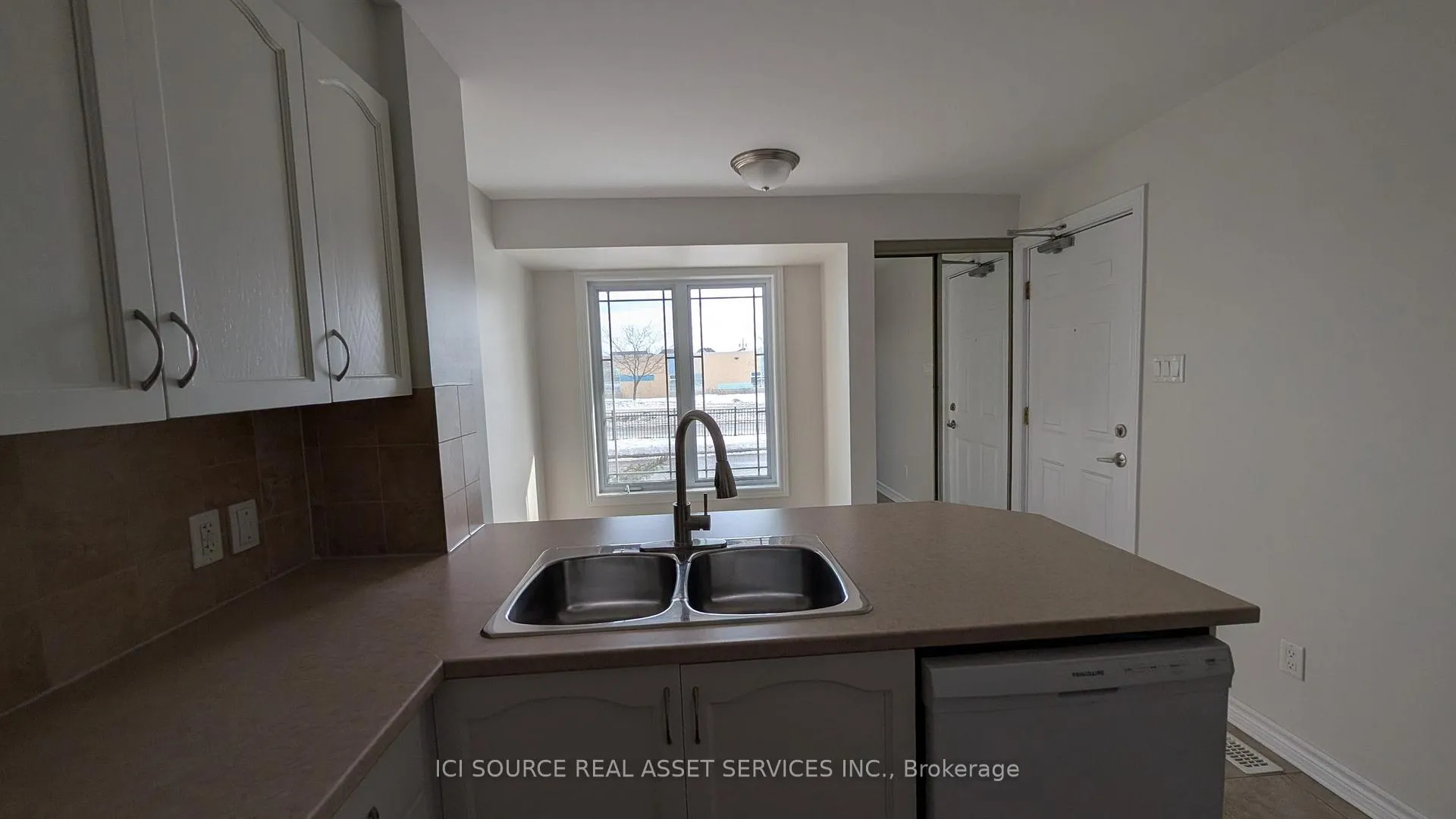 Photo 6 of 507A Chapman Mills Drive, Ottawa, Barrhaven - Strandherd — HOMEH