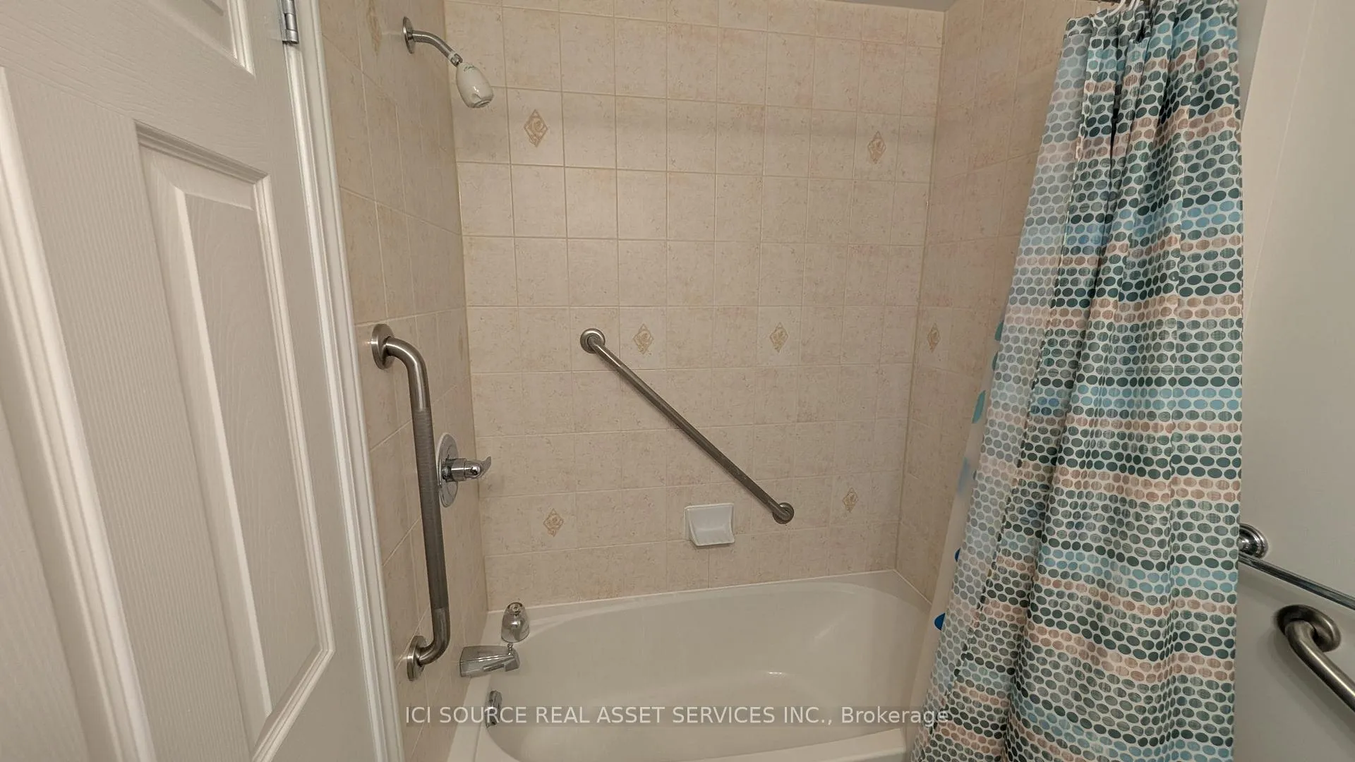 Photo 23 of 507A Chapman Mills Drive, Ottawa, Barrhaven - Strandherd — HOMEH