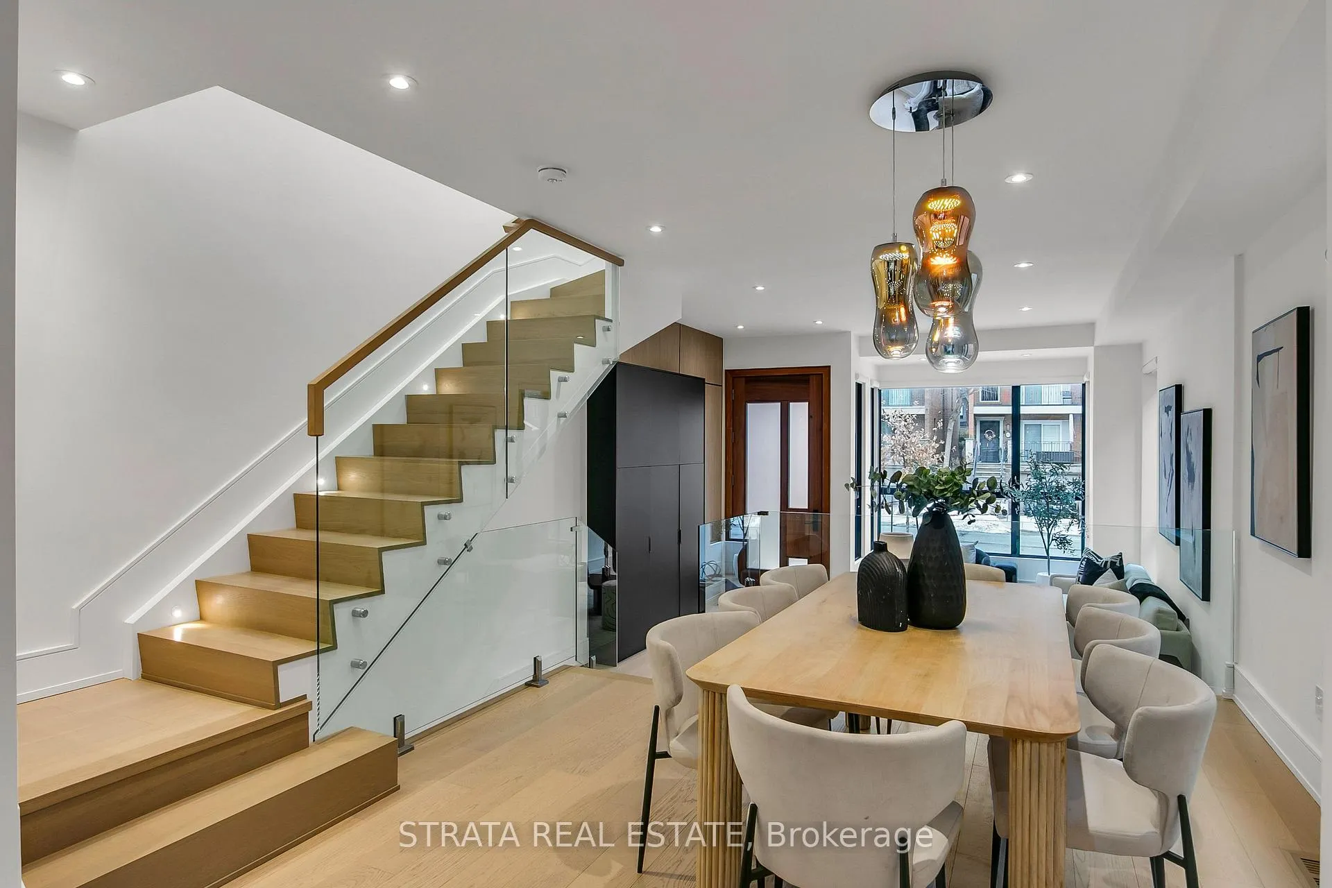 Photo 10 of 354 Cleveland Street, Toronto, Mount Pleasant East — HOMEH