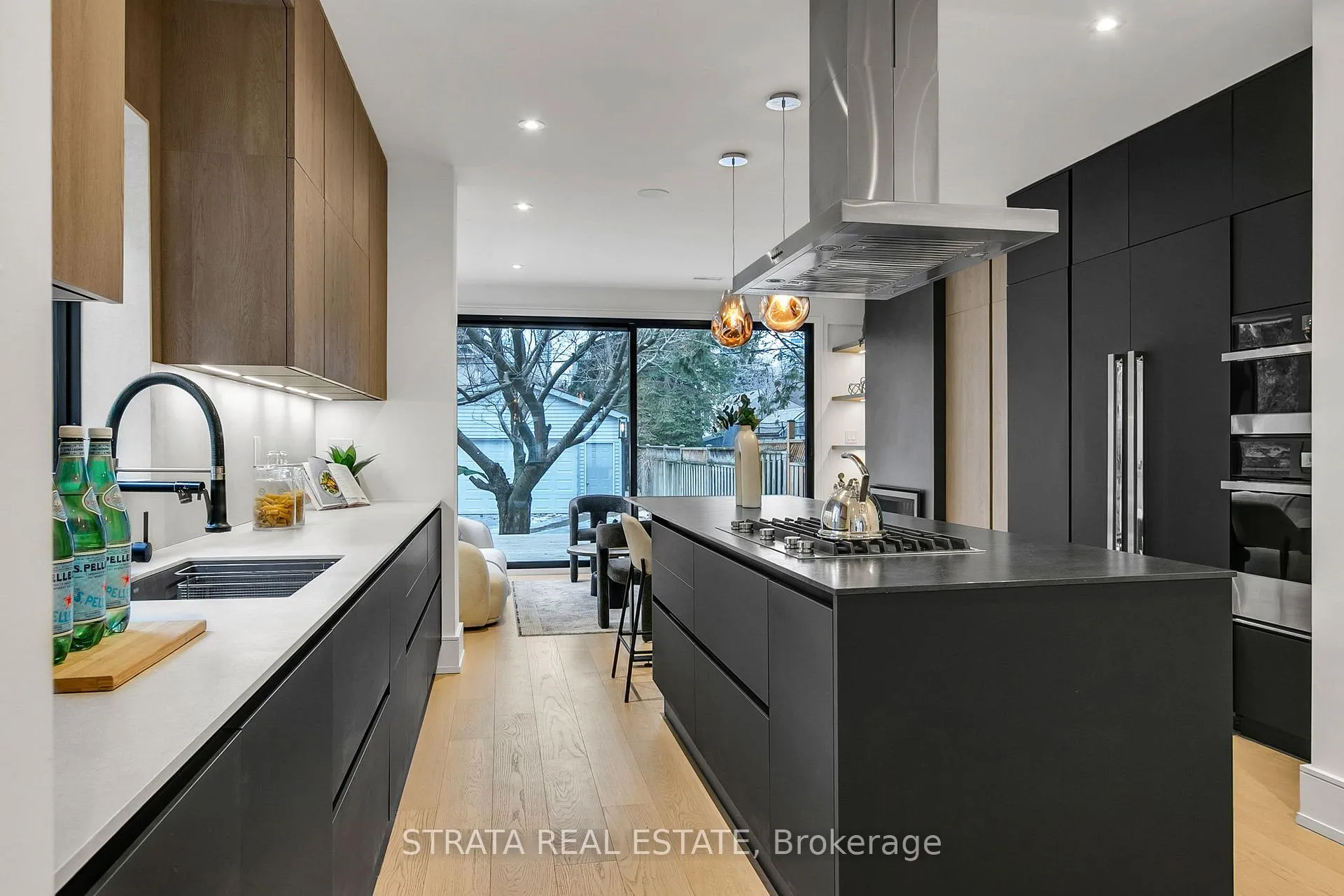 Photo 15 of 354 Cleveland Street, Toronto, Mount Pleasant East — HOMEH