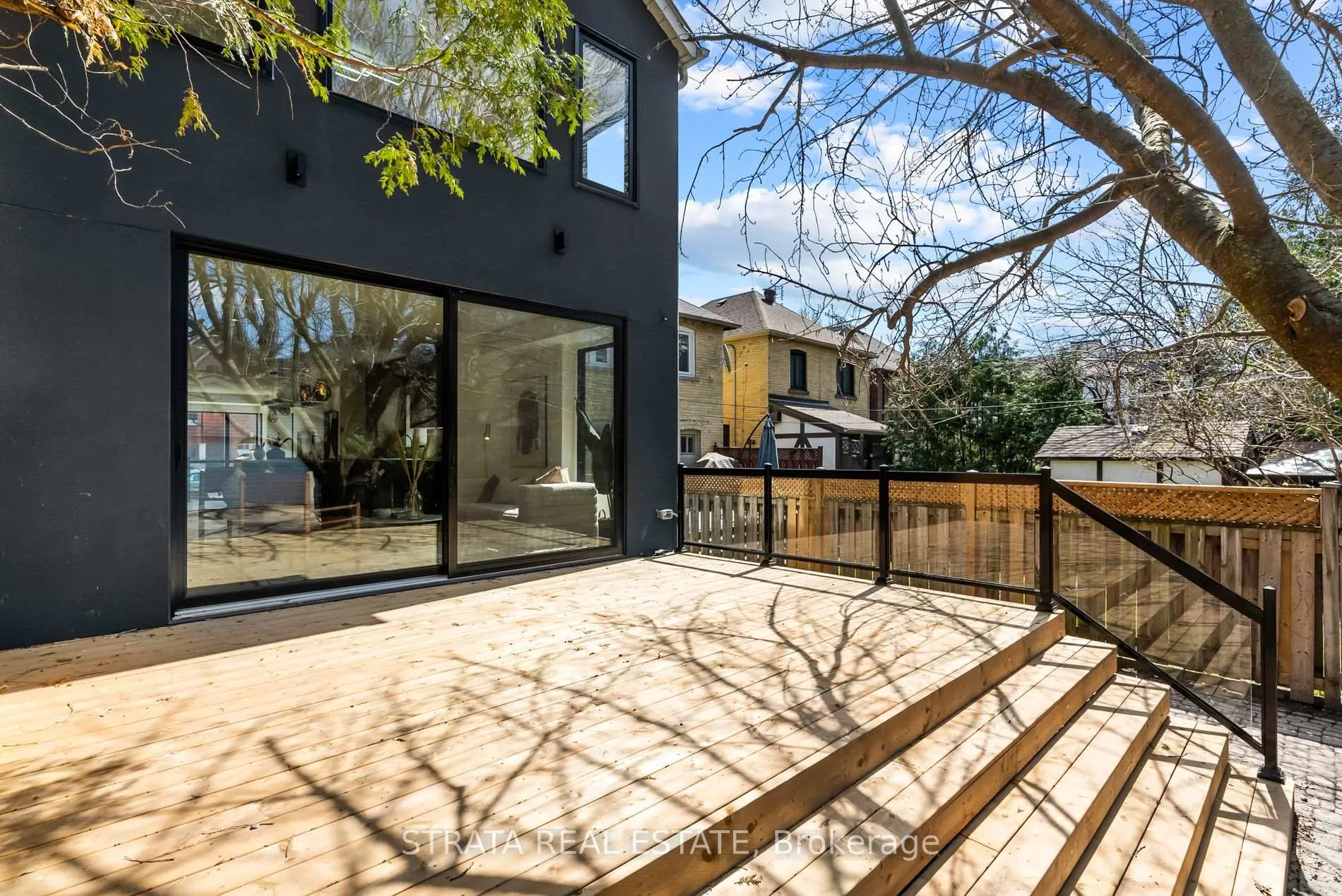 Photo 45 of 354 Cleveland Street, Toronto, Mount Pleasant East — HOMEH