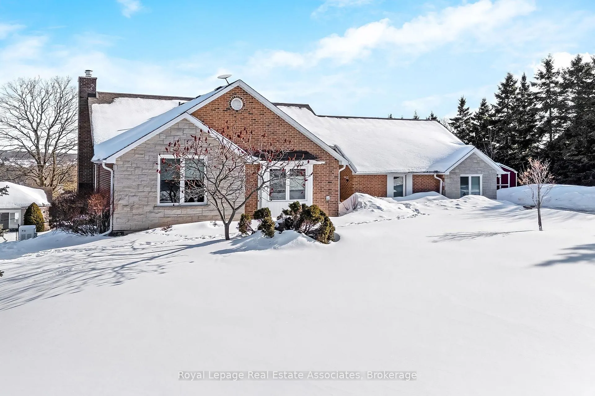 Photo 47 of 10 Kildare Drive, Erin, Rural Erin — HOMEH