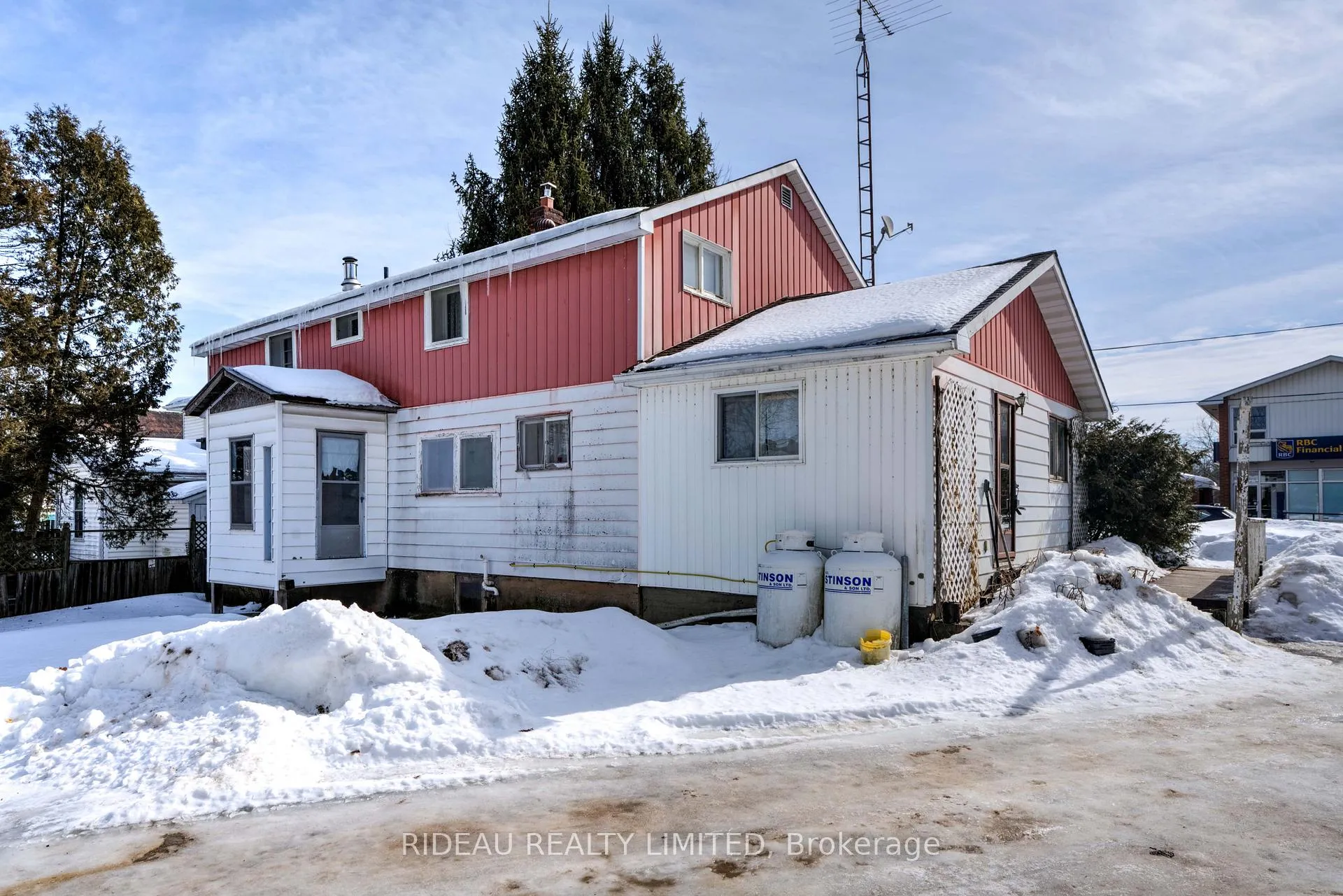 Photo 4 of 31 Colborne Street, Rideau Lakes, Rideau Lakes (Bastard) Twp — HOMEH