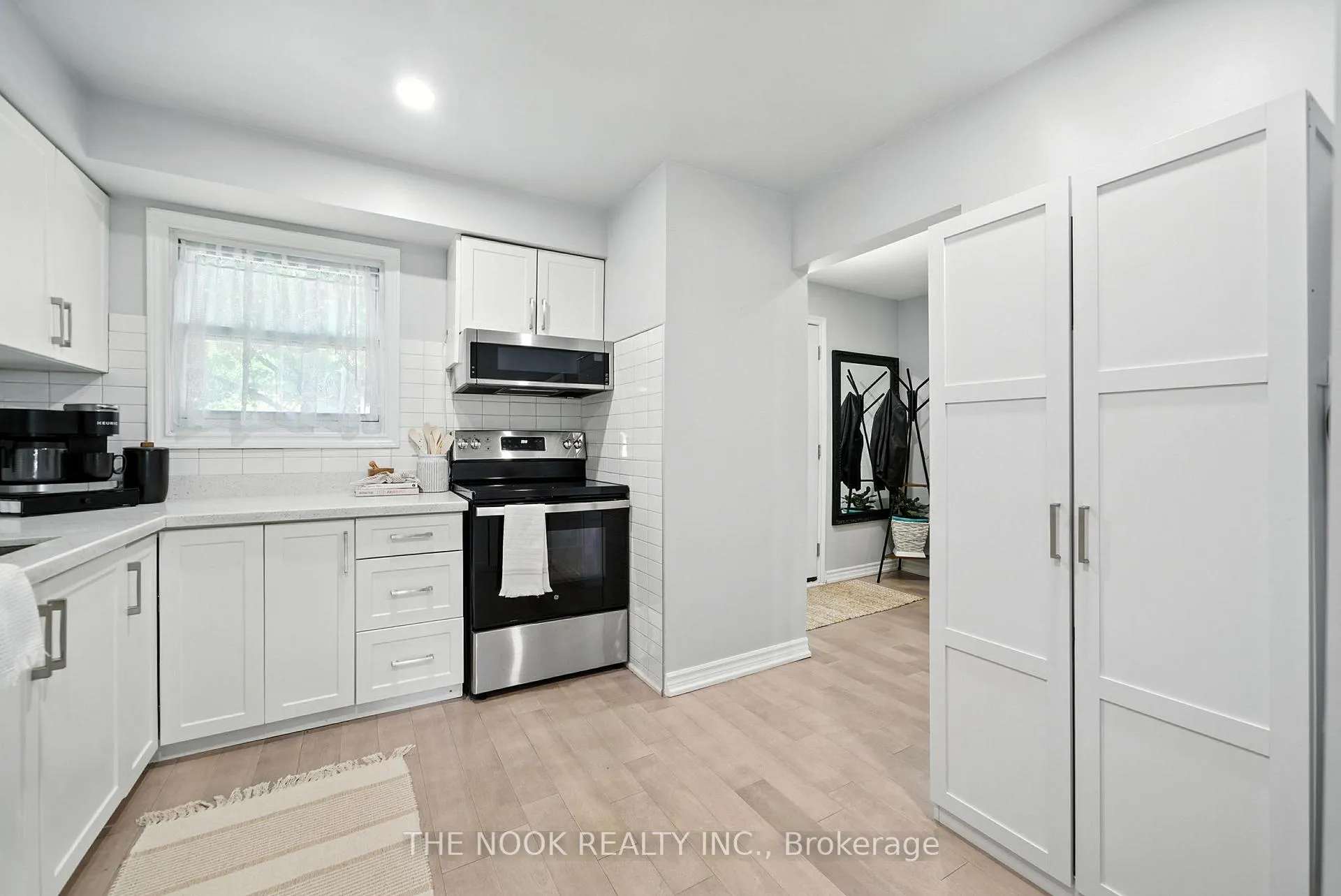 Photo 7 of Unit 23, 450 Bristol Crescent, Oshawa, Vanier — HOMEH