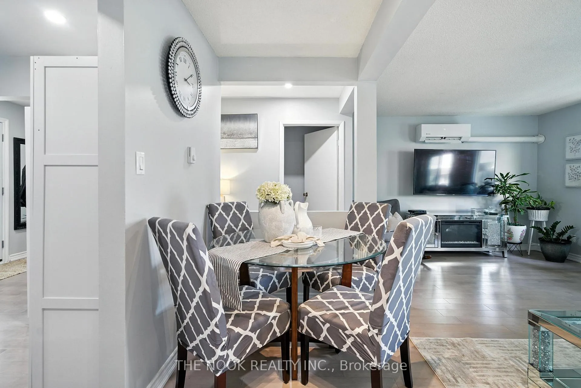 Photo 13 of Unit 23, 450 Bristol Crescent, Oshawa, Vanier — HOMEH
