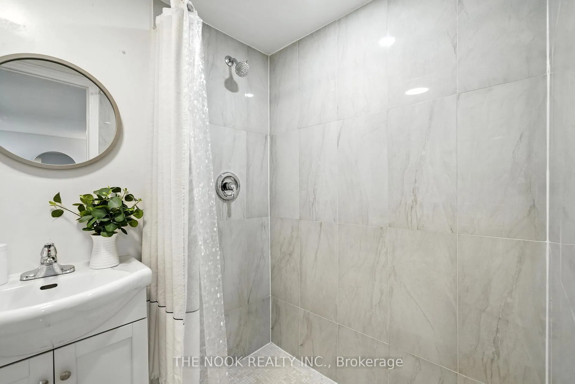 Photo 29 of Unit 23, 450 Bristol Crescent, Oshawa, Vanier — HOMEH