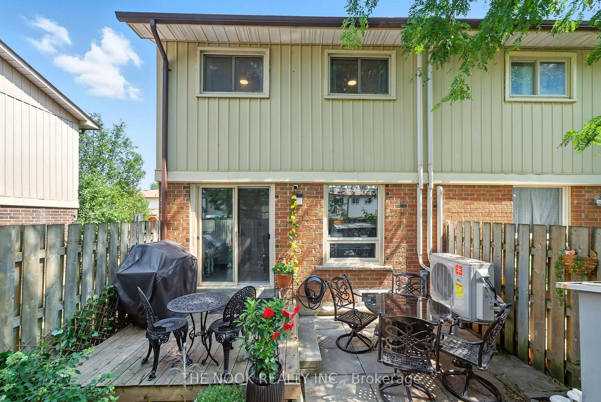 Photo 31 of Unit 23, 450 Bristol Crescent, Oshawa, Vanier — HOMEH