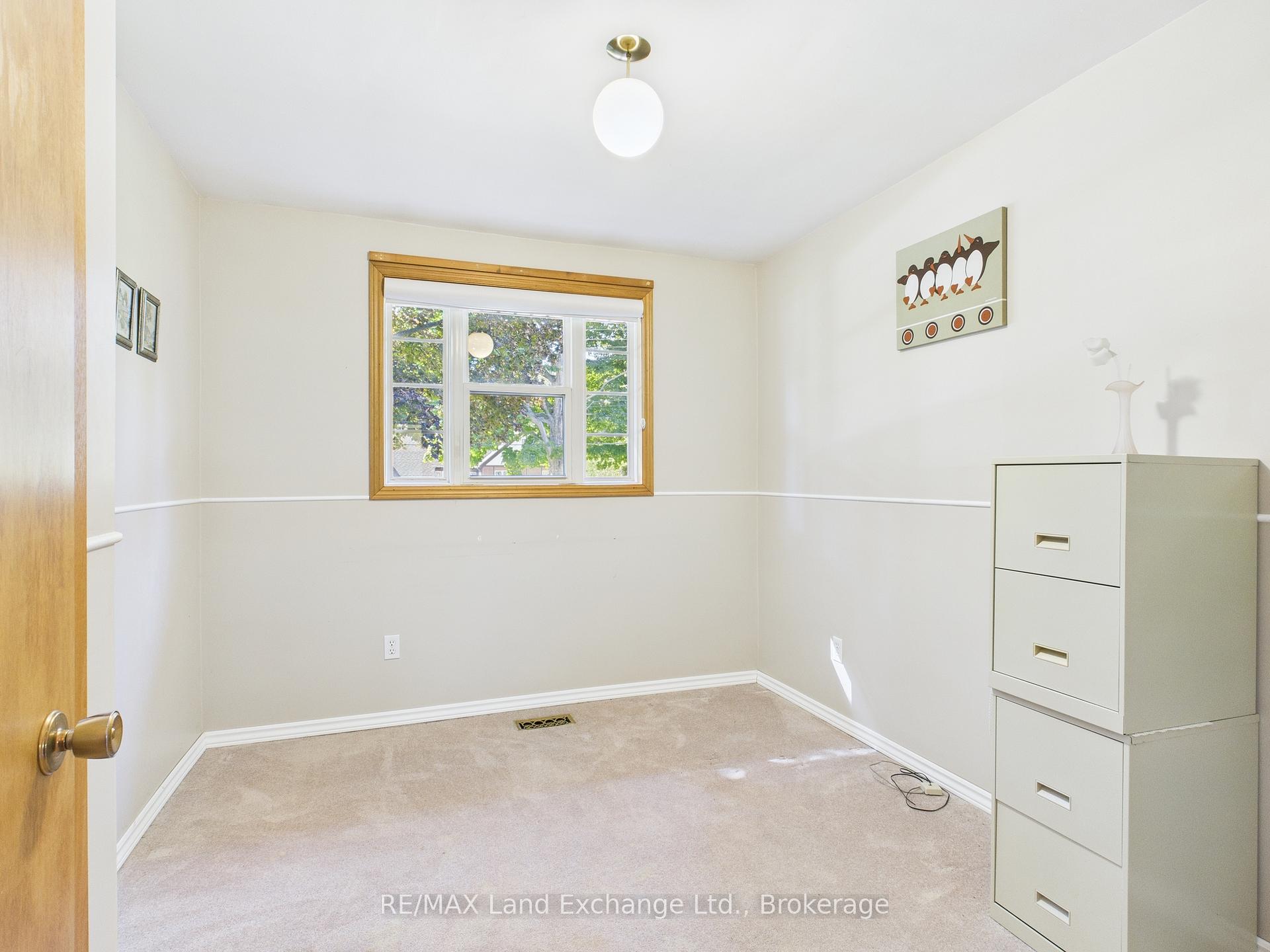 Photo 13 of 211 Nelson Street, Kincardine — HOMEH
