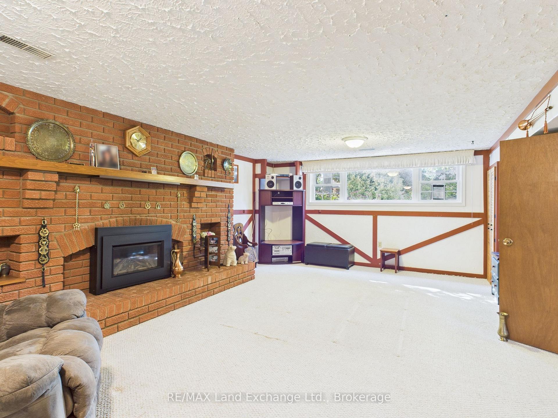 Photo 23 of 211 Nelson Street, Kincardine — HOMEH