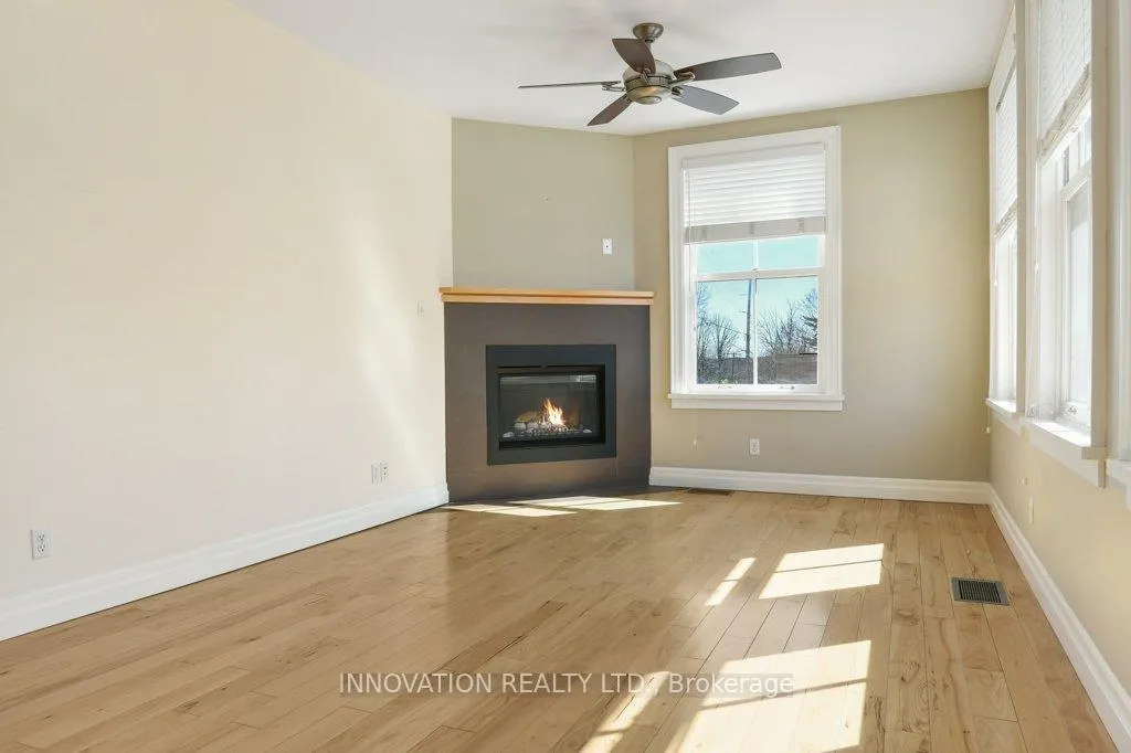Photo 11 of Unit 2, 3773 Carp Road, Ottawa, Carp — HOMEH