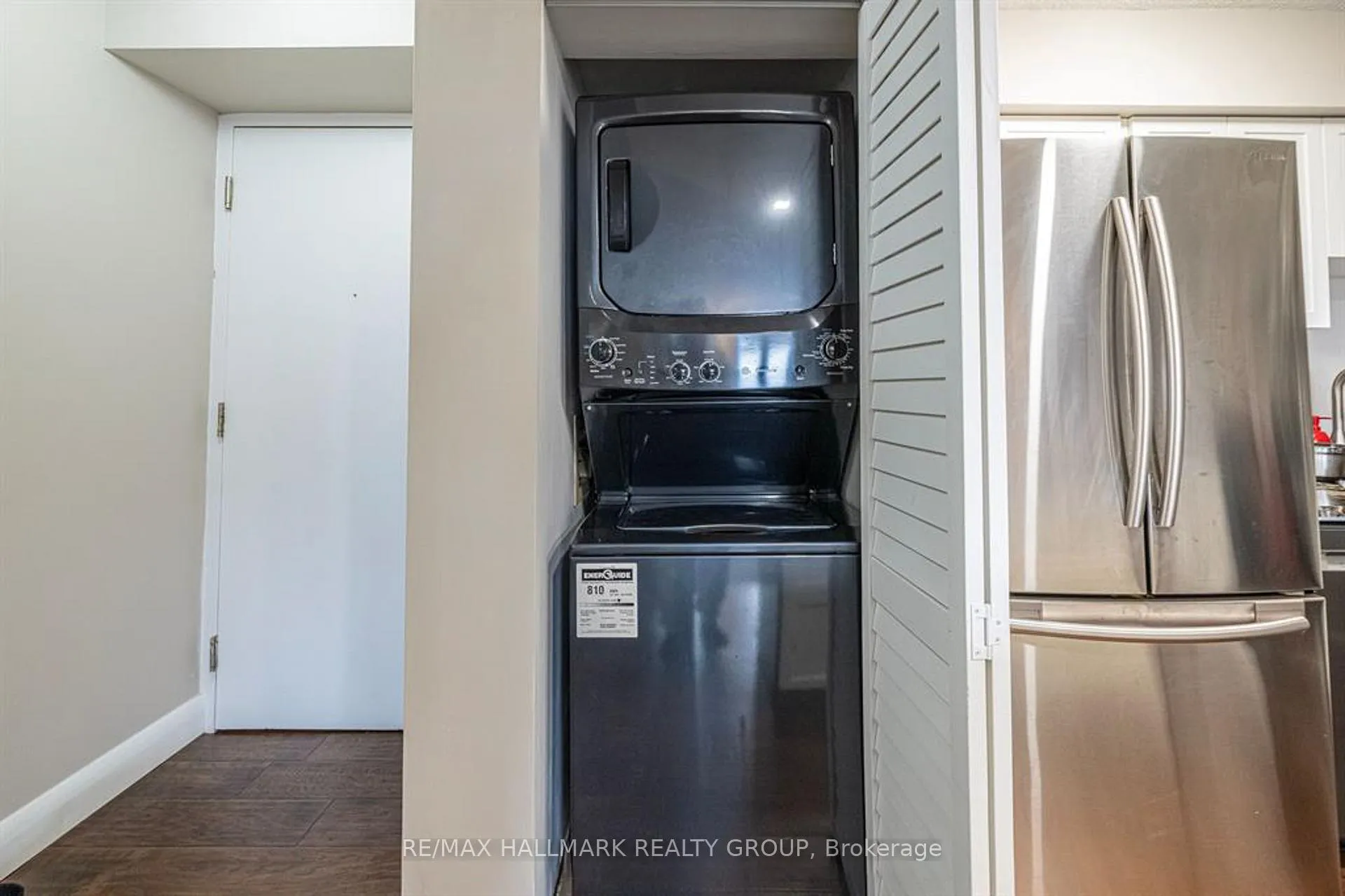 Photo 13 of Unit 902, 1025 Grenon Avenue, Ottawa, Fairfield Heights — HOMEH