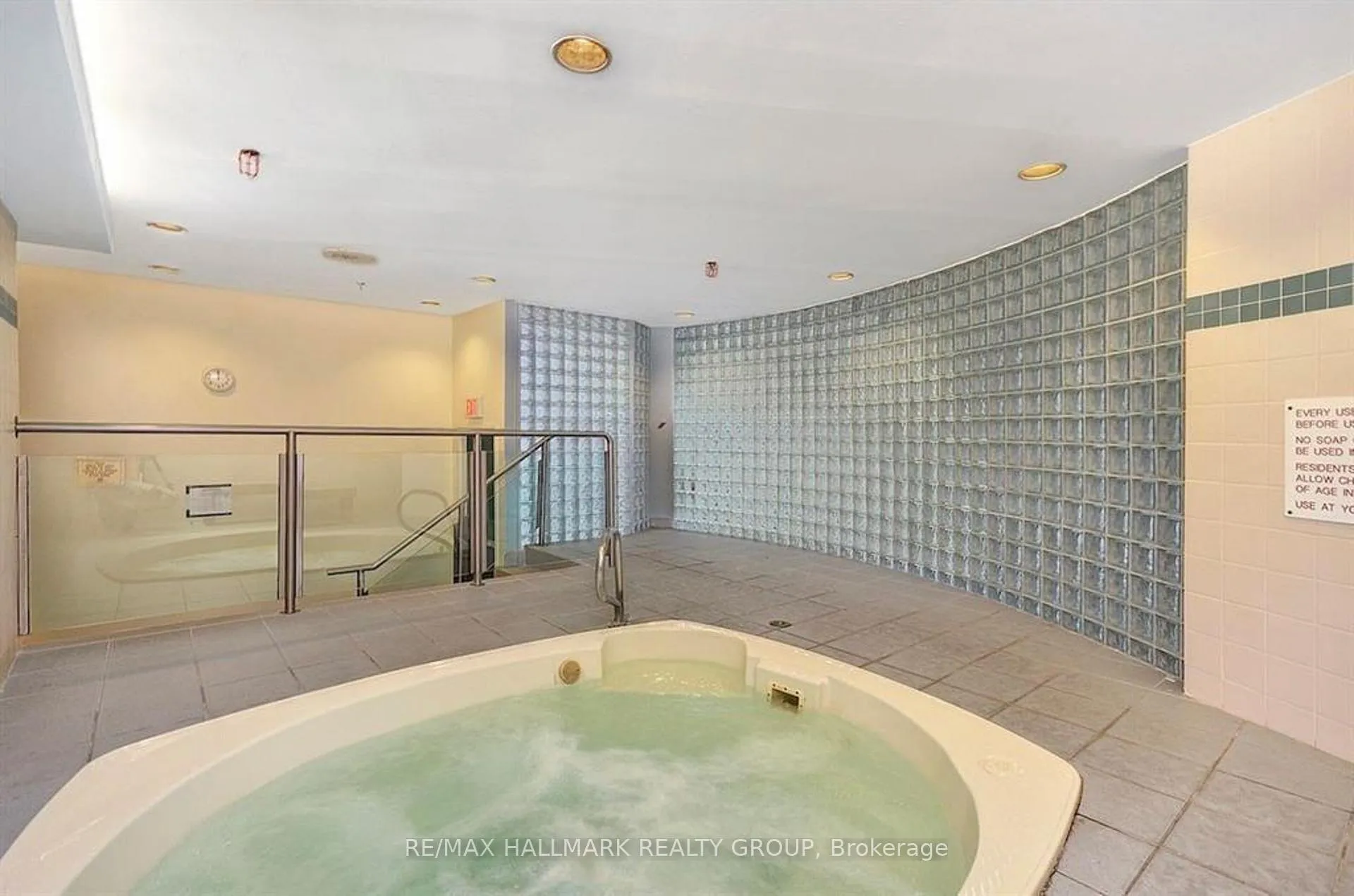 Photo 32 of Unit 902, 1025 Grenon Avenue, Ottawa, Fairfield Heights — HOMEH