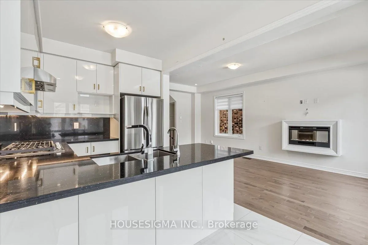 Photo 9 of 303 Great Falls Boulevard, Hamilton, Waterdown — HOMEH