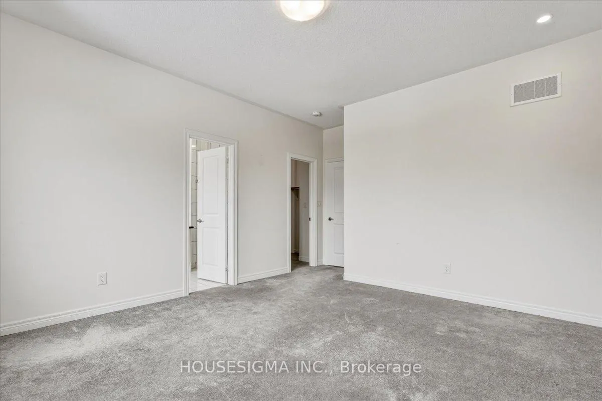 Photo 18 of 303 Great Falls Boulevard, Hamilton, Waterdown — HOMEH