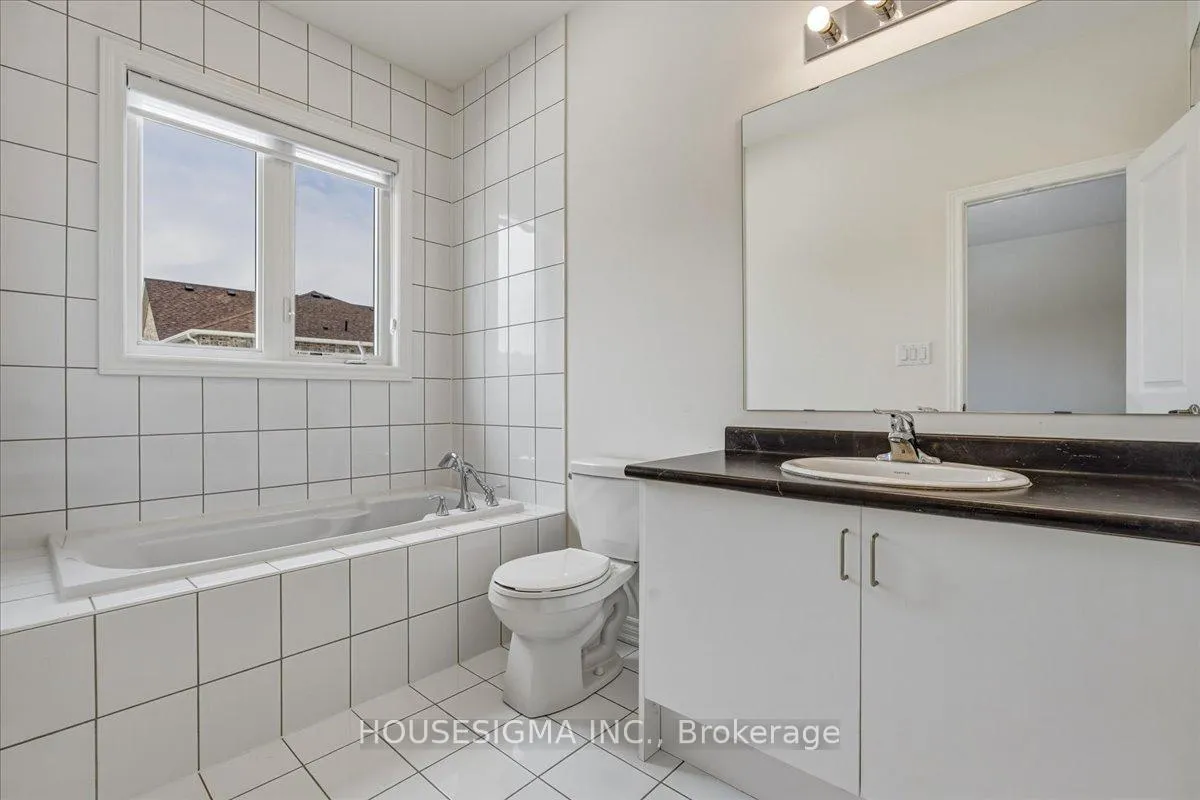 Photo 19 of 303 Great Falls Boulevard, Hamilton, Waterdown — HOMEH