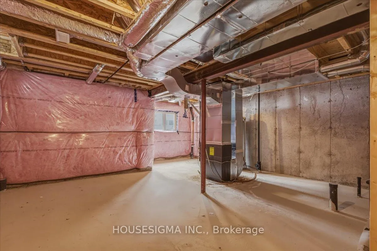 Photo 29 of 303 Great Falls Boulevard, Hamilton, Waterdown — HOMEH